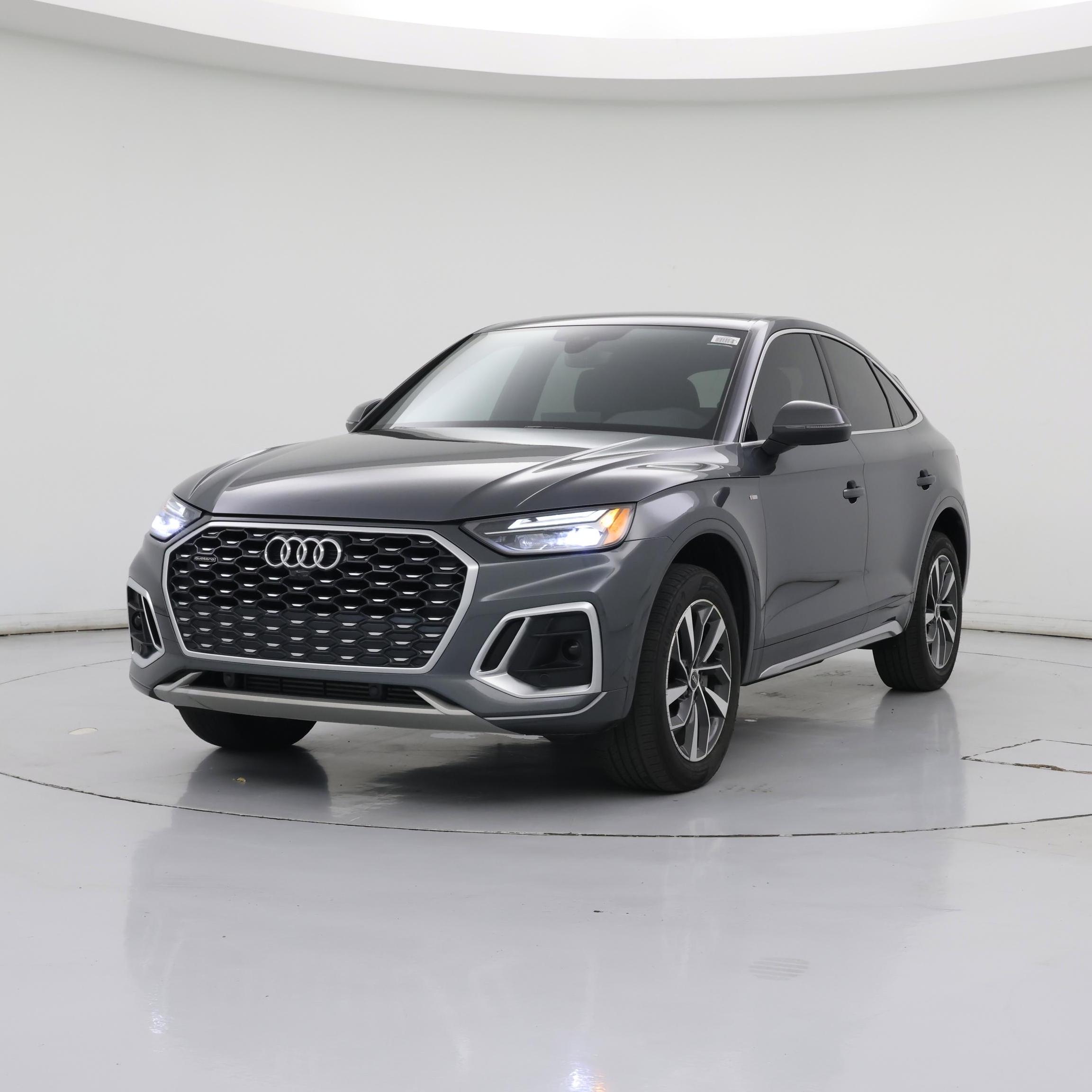 Thumbnail: 2022 Audi Q5 - 4