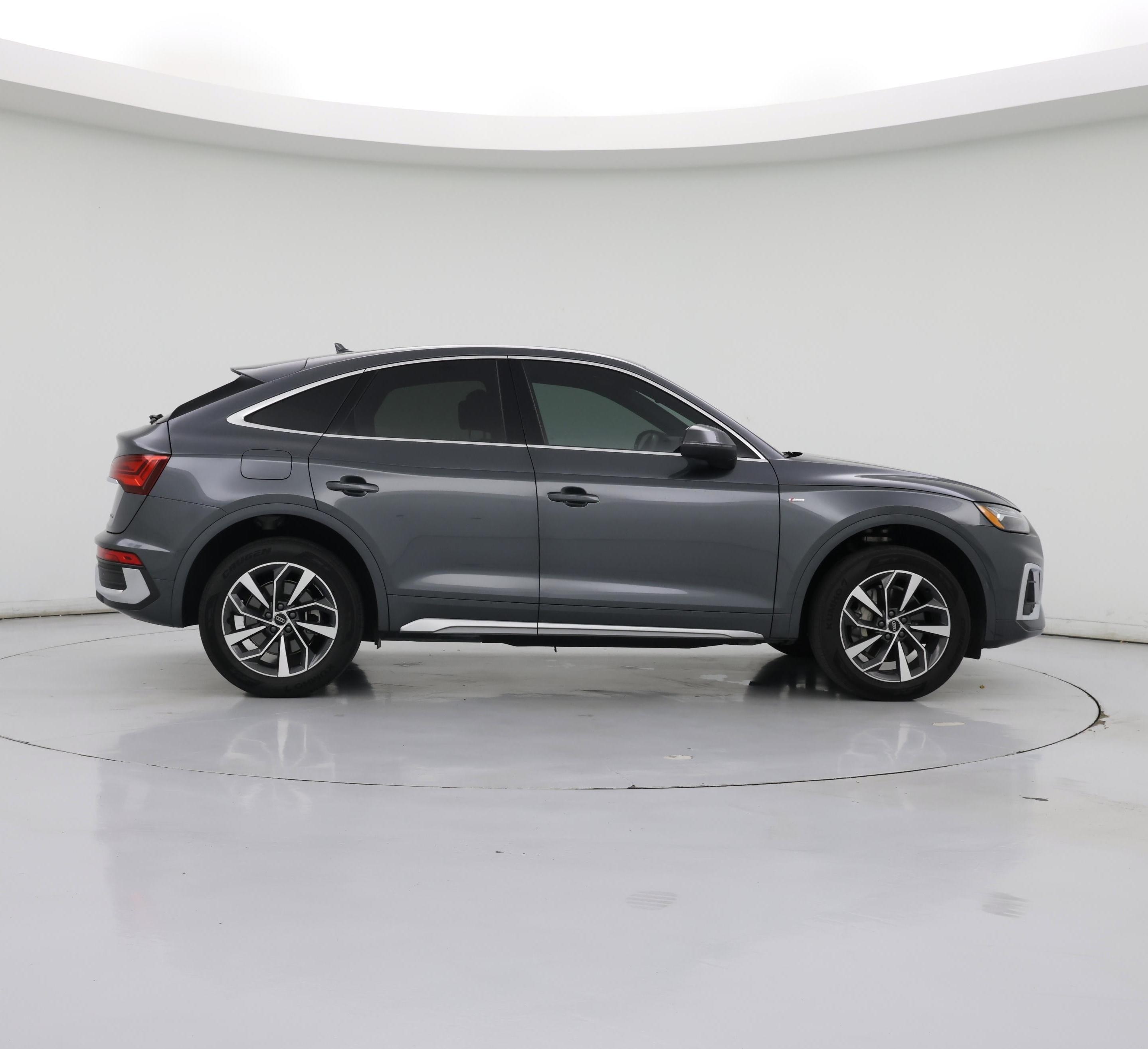 Thumbnail: 2022 Audi Q5 - 7