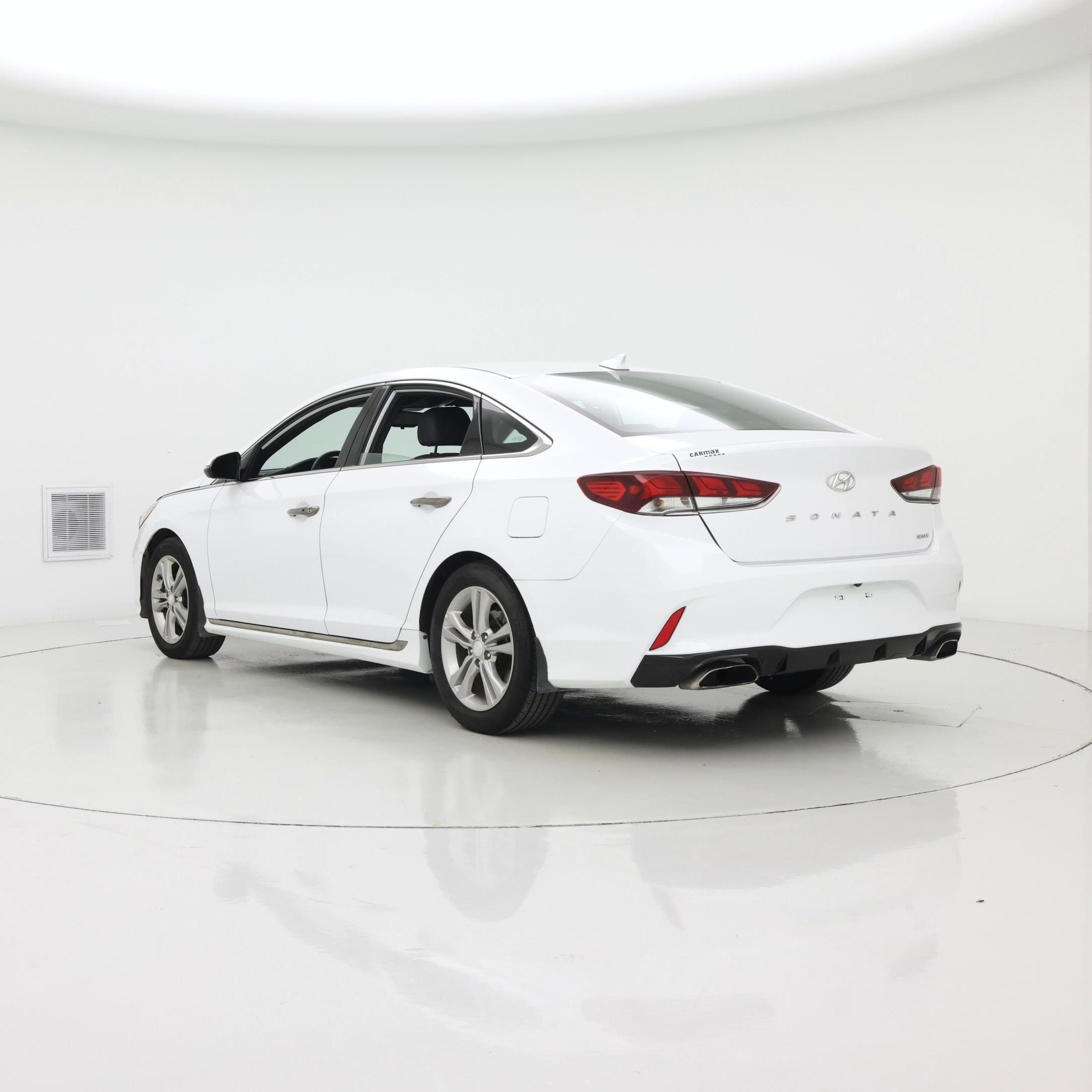 Thumbnail: 2018 Hyundai Sonata - 2