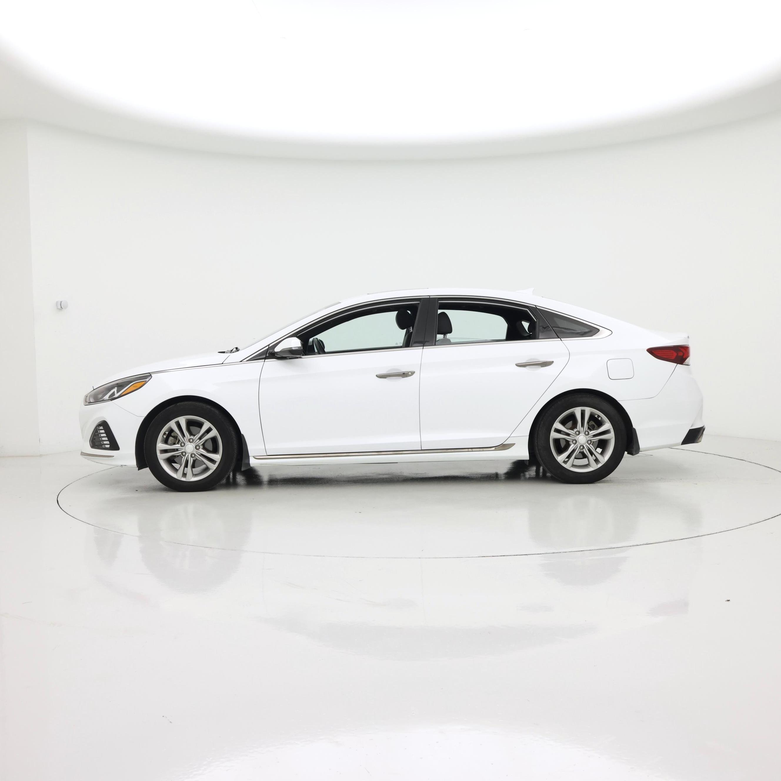 Thumbnail: 2018 Hyundai Sonata - 3