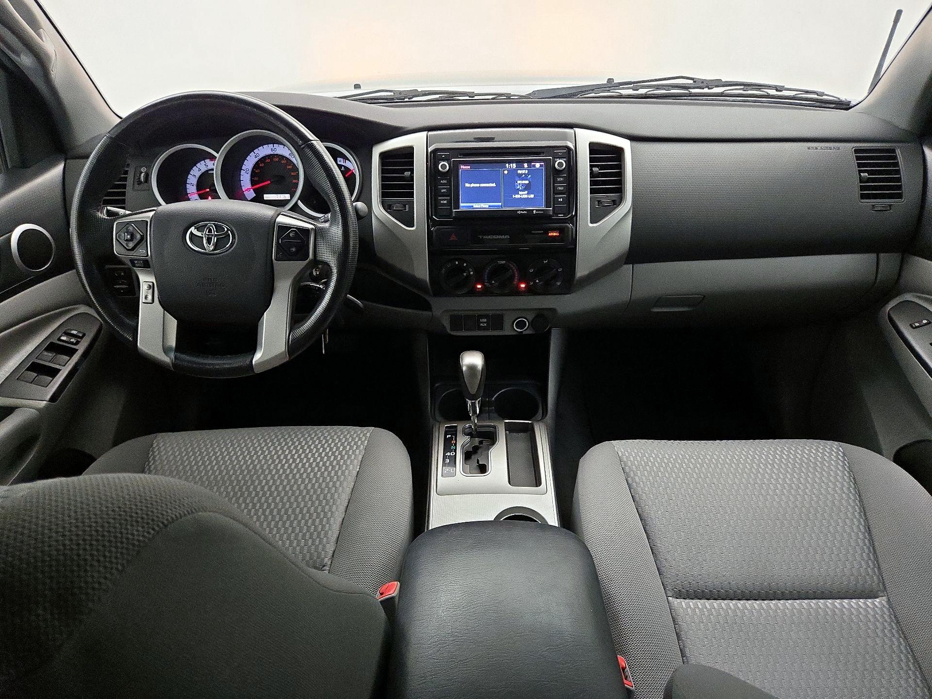 Thumbnail: 2015 Toyota Tacoma - 9