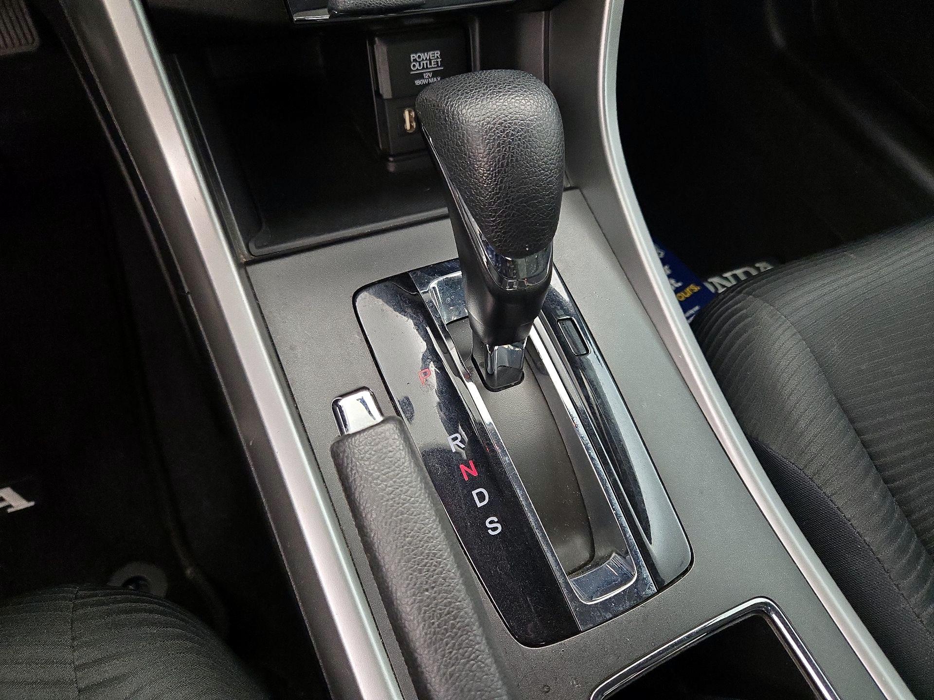 Thumbnail: 2014 Honda Accord - 17
