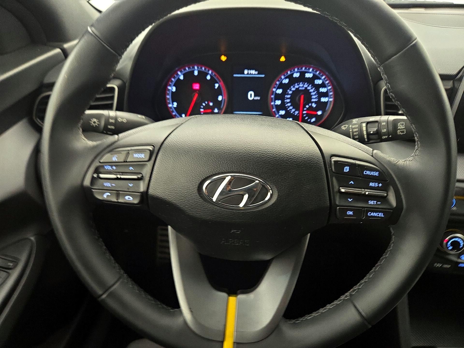 Thumbnail: 2020 Hyundai Veloster - 10