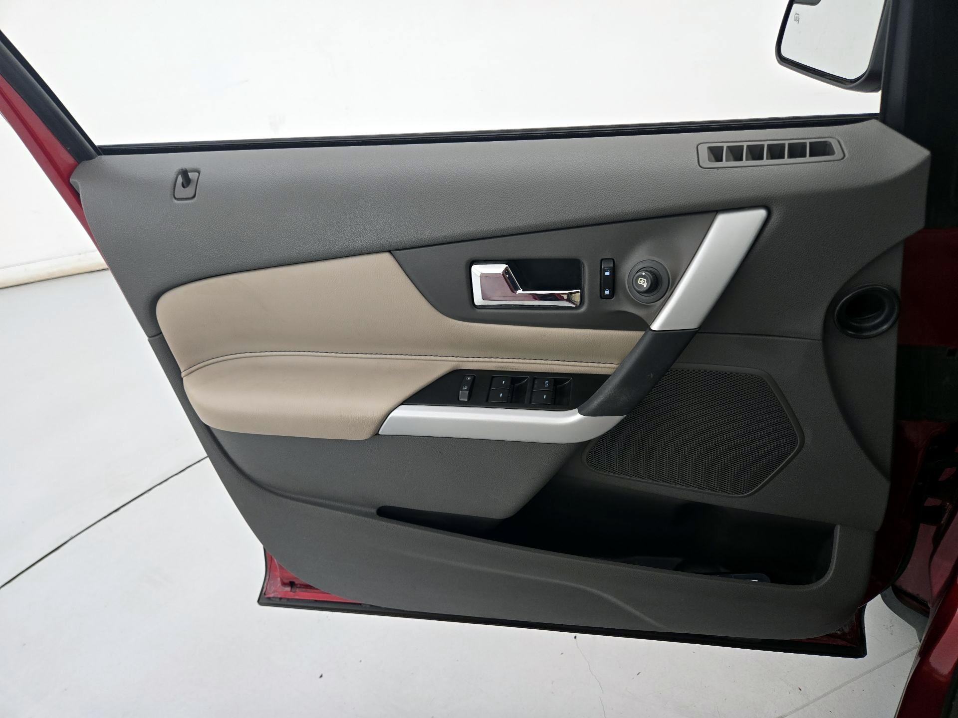 Thumbnail: 2014 Ford Edge - 12