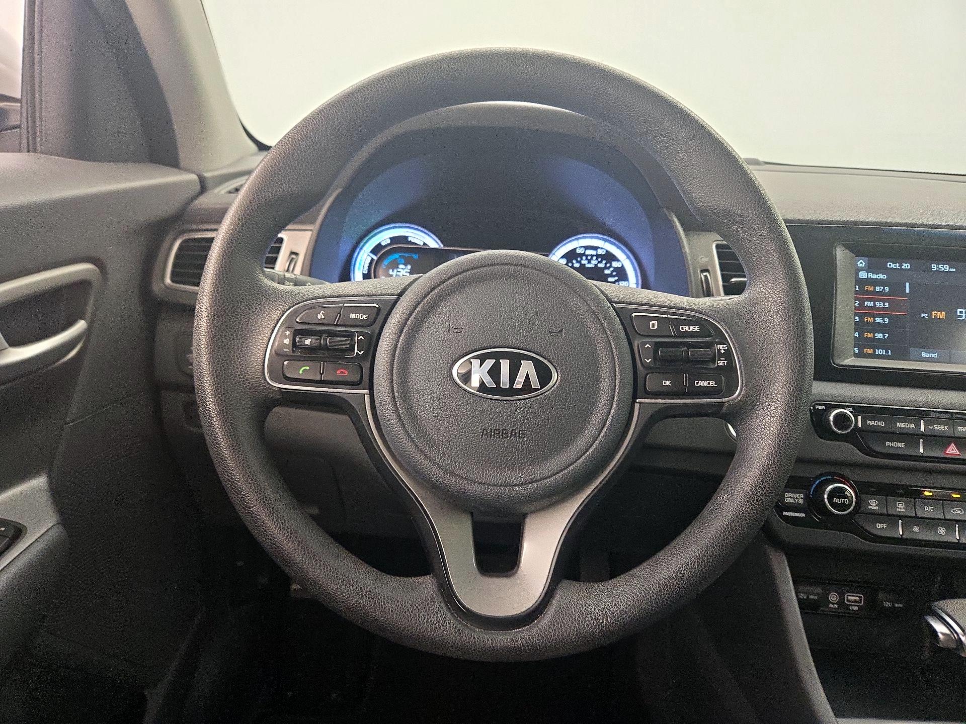 Thumbnail: 2019 Kia Niro - 10