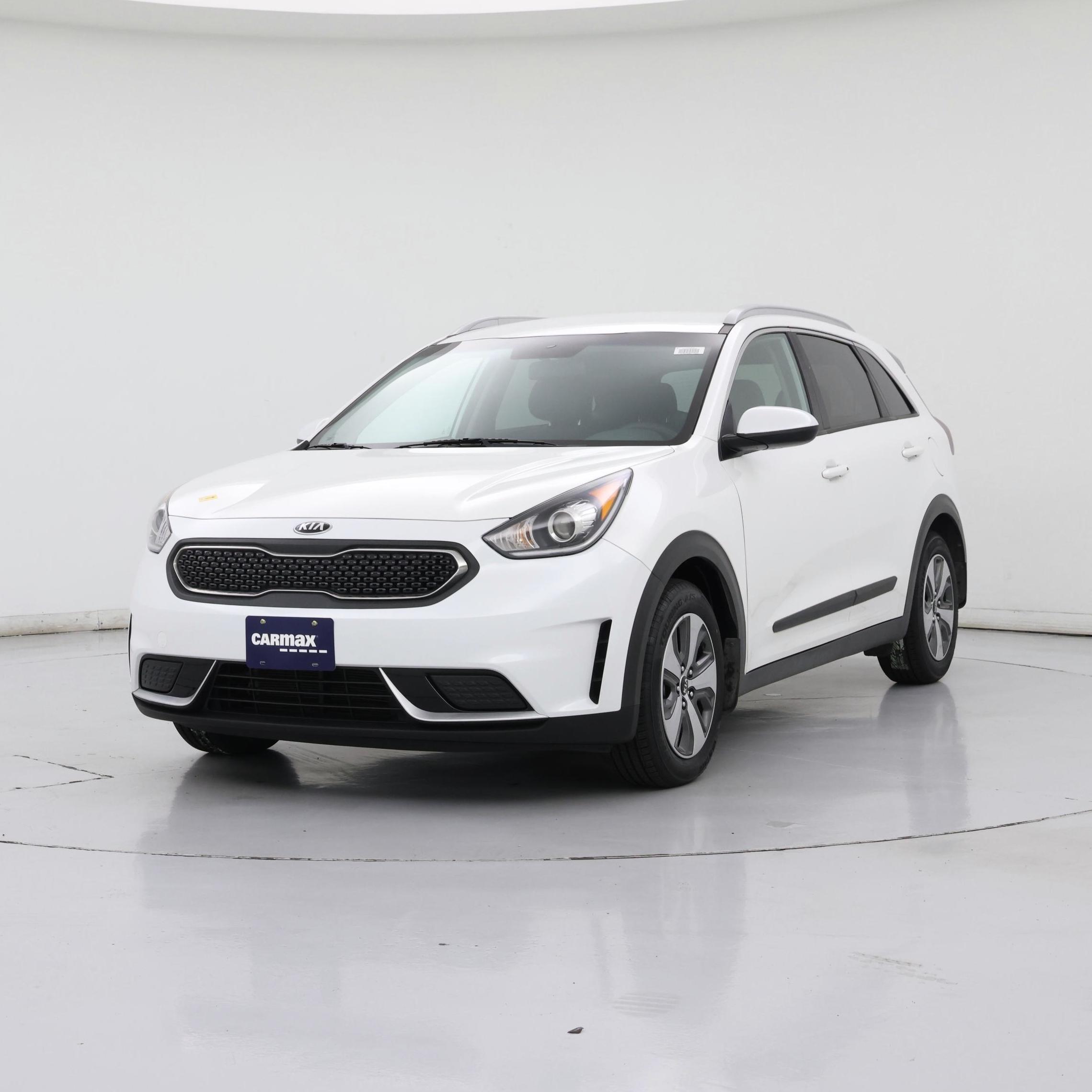 Thumbnail: 2019 Kia Niro - 4