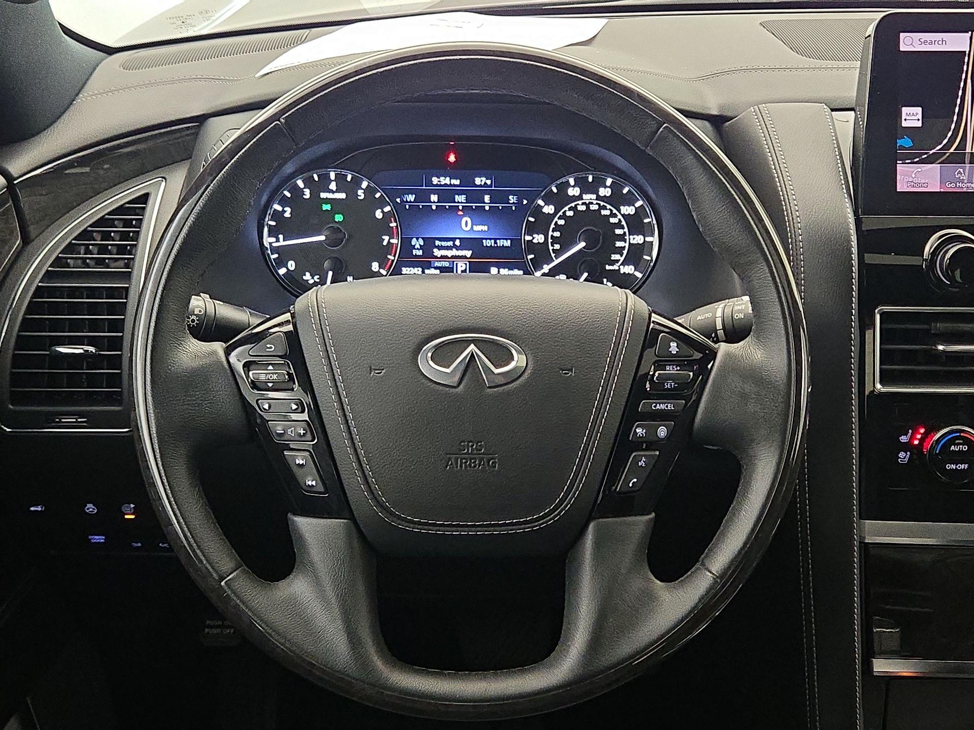 Thumbnail: 2023 INFINITI QX80 - 10