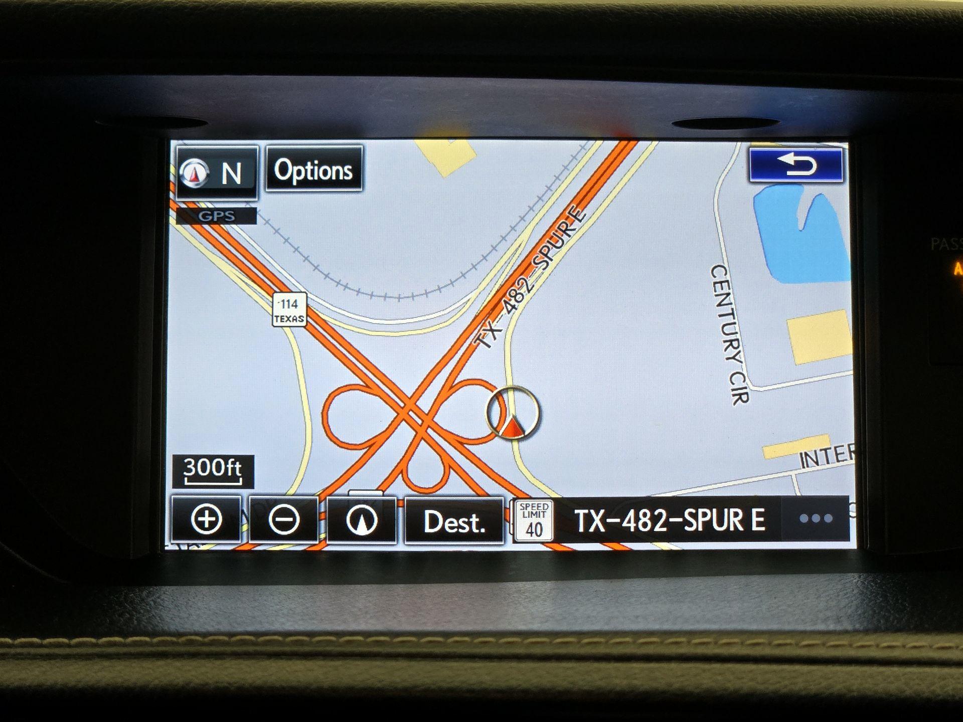 Thumbnail: 2015 Lexus ES - 14