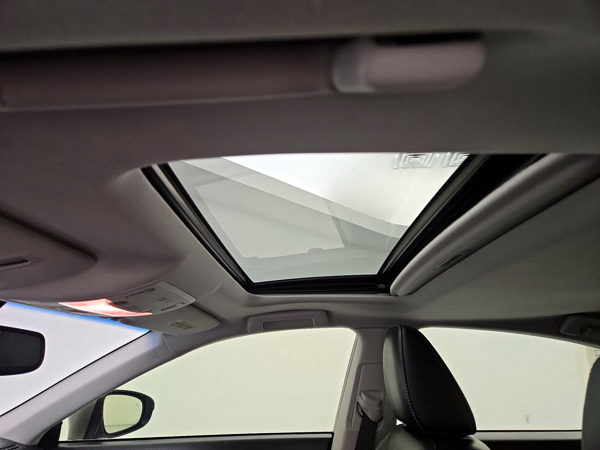 Thumbnail: 2015 Lexus ES - 20