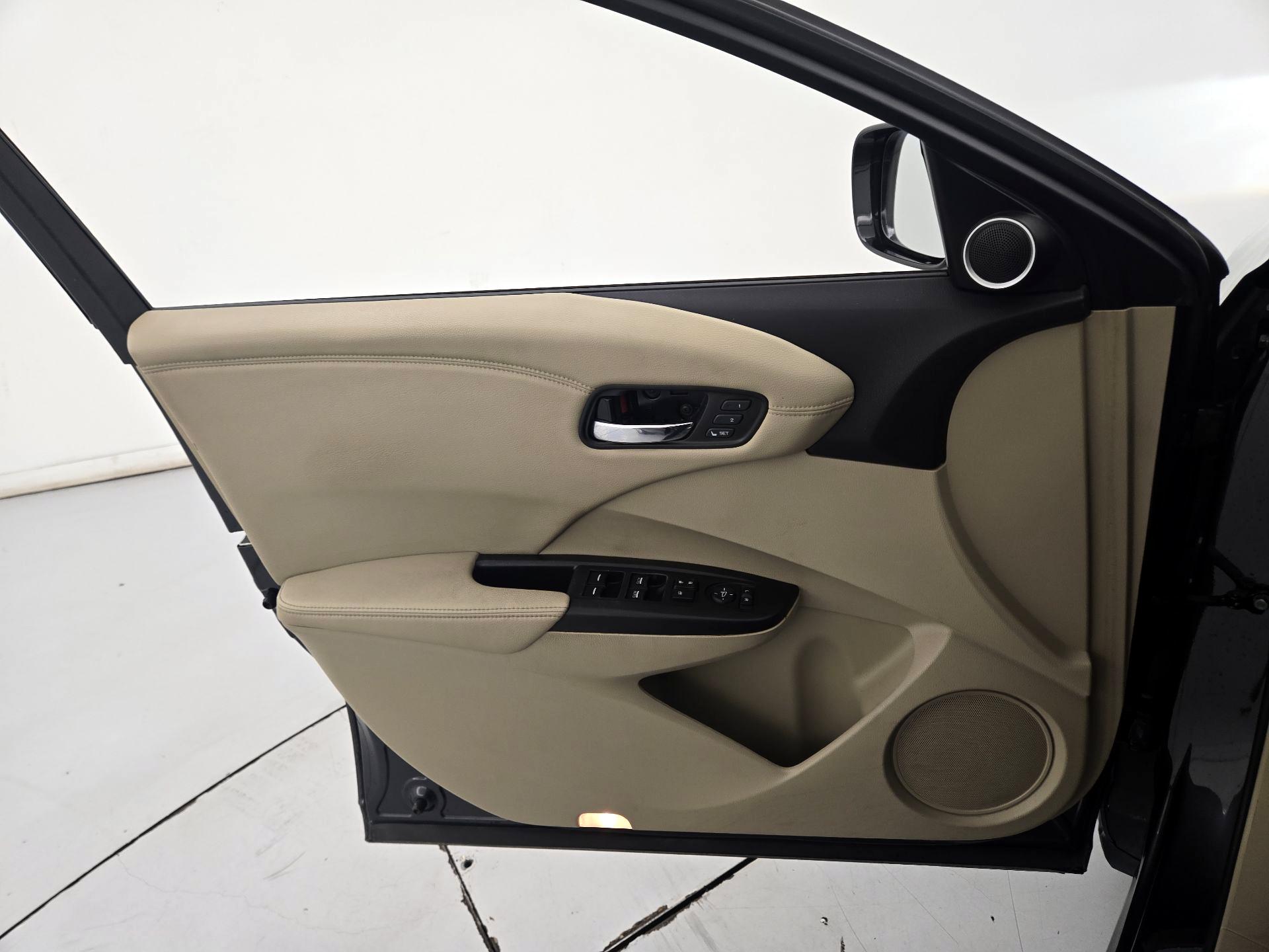 Thumbnail: 2015 Acura RDX - 12