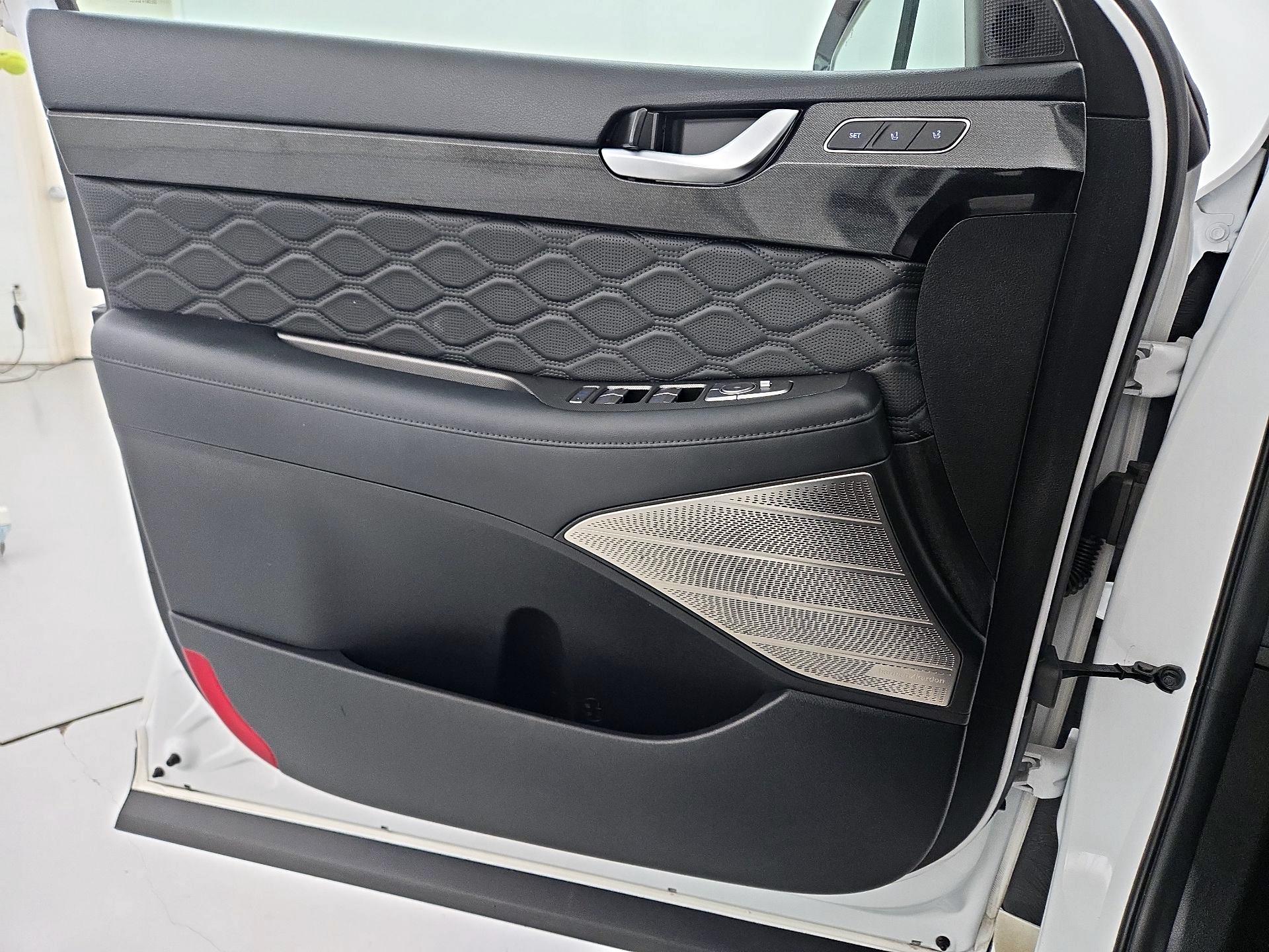 Thumbnail: 2020 Hyundai Palisade - 12