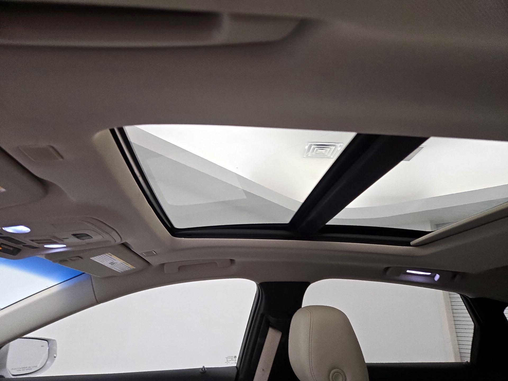 Thumbnail: 2018 Cadillac XTS - 20