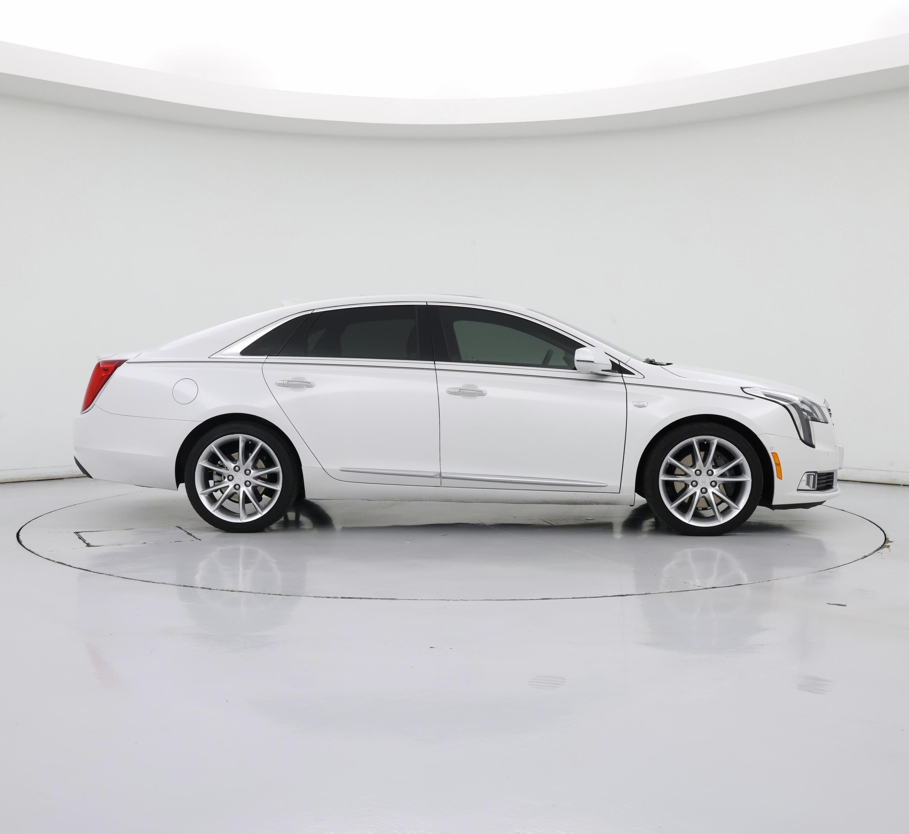 Thumbnail: 2018 Cadillac XTS - 7