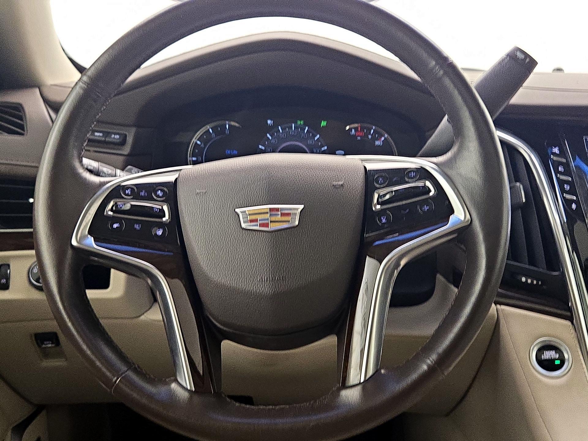 Thumbnail: 2016 Cadillac Escalade - 10