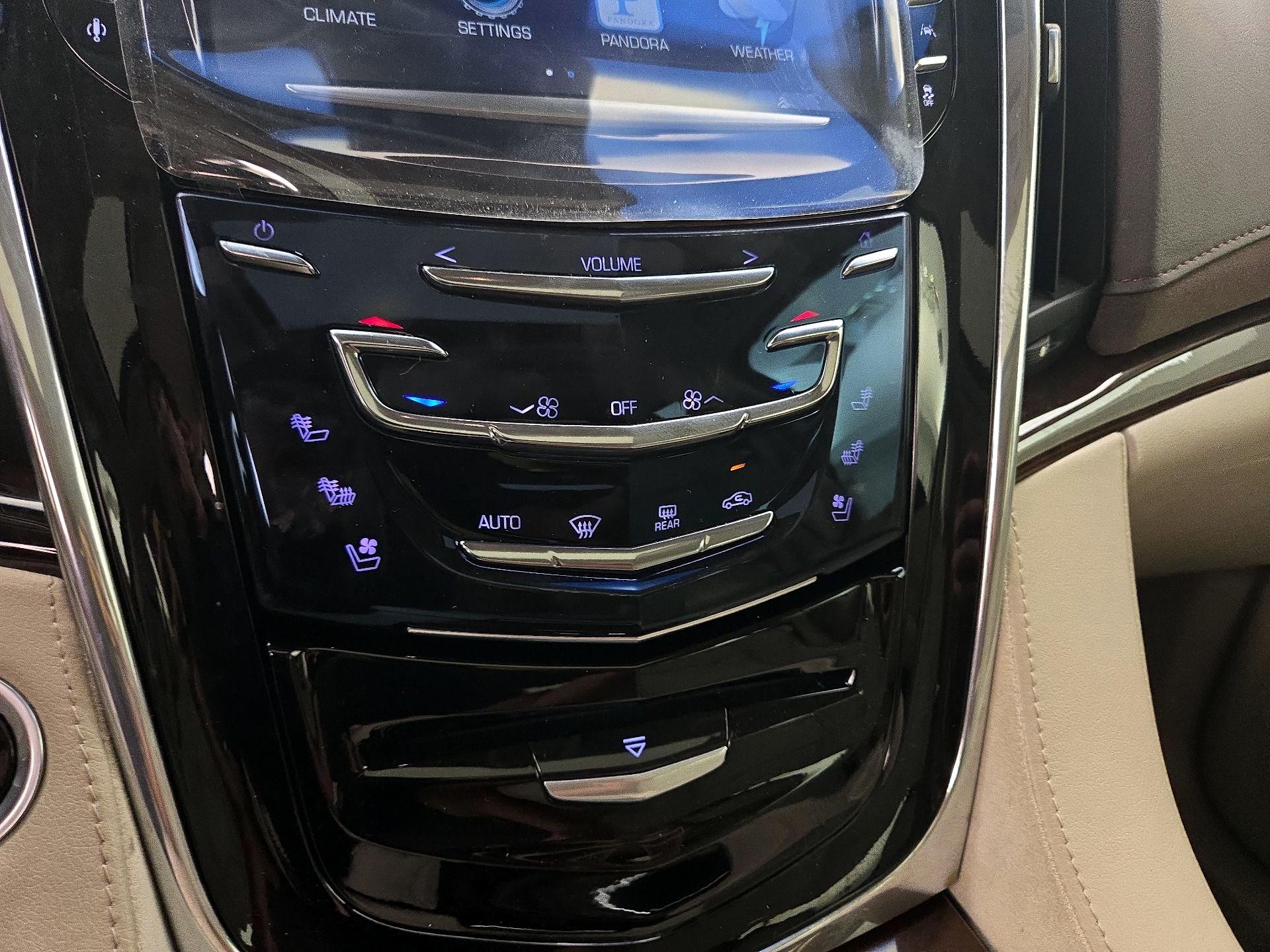 Thumbnail: 2016 Cadillac Escalade - 17