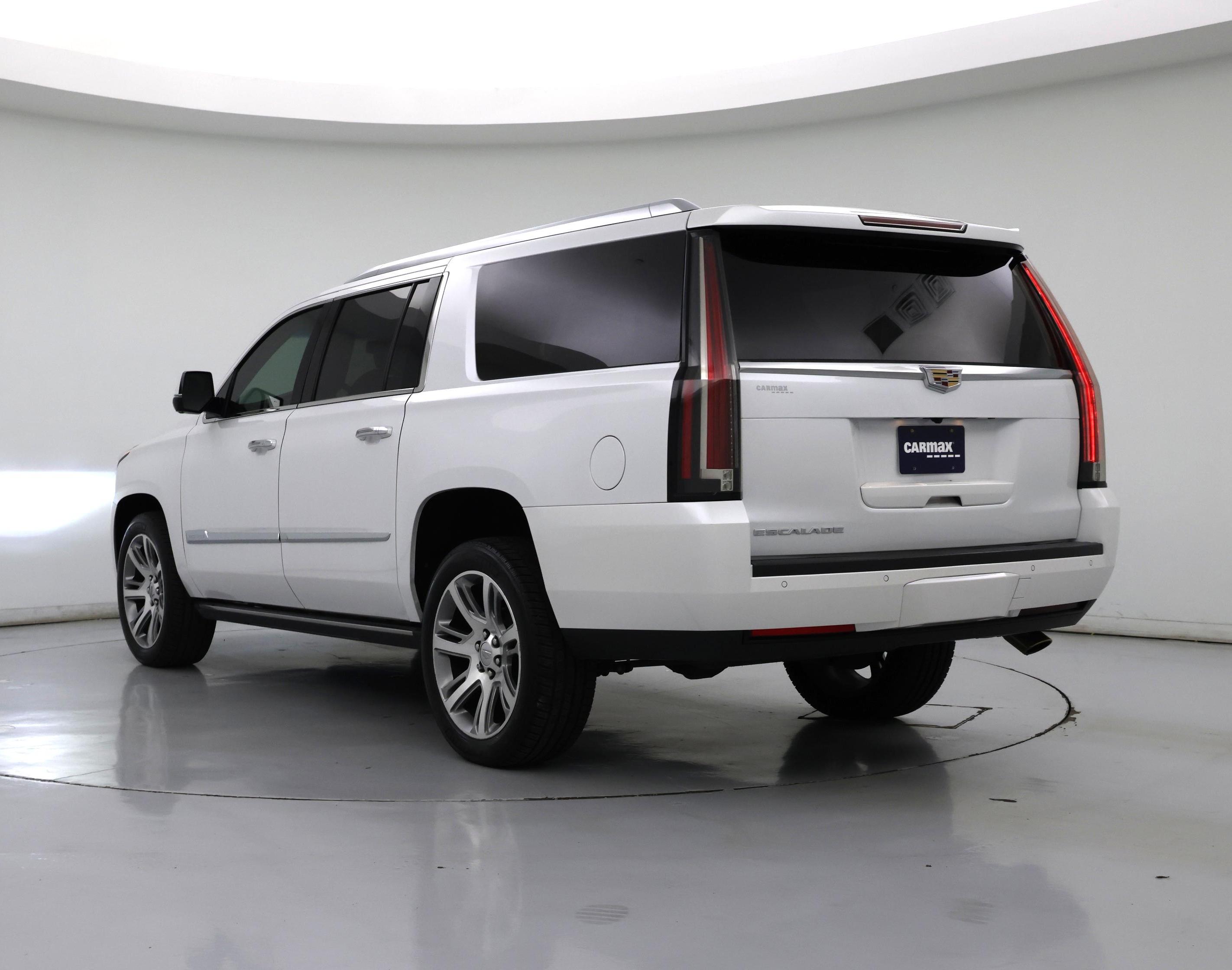 Thumbnail: 2016 Cadillac Escalade - 2