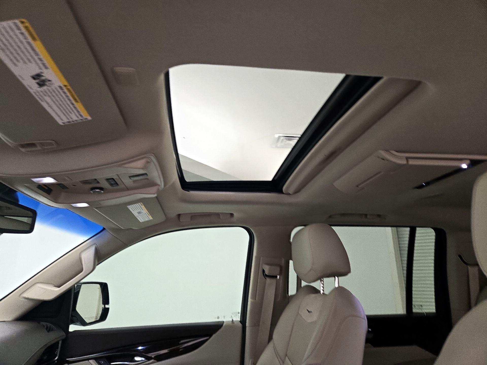 Thumbnail: 2016 Cadillac Escalade - 20