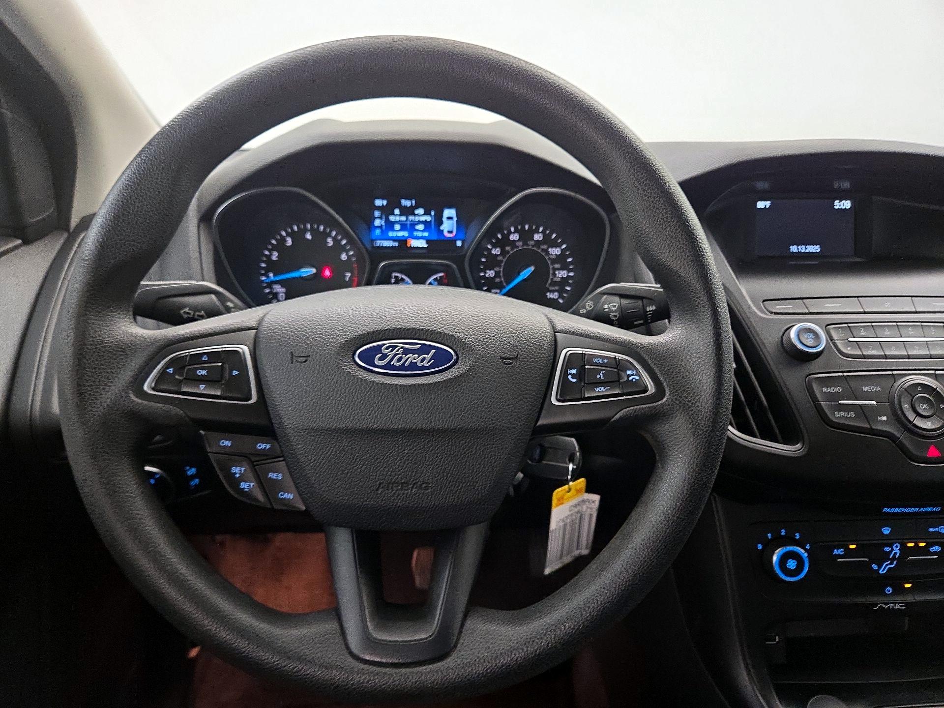Thumbnail: 2018 Ford Focus - 10