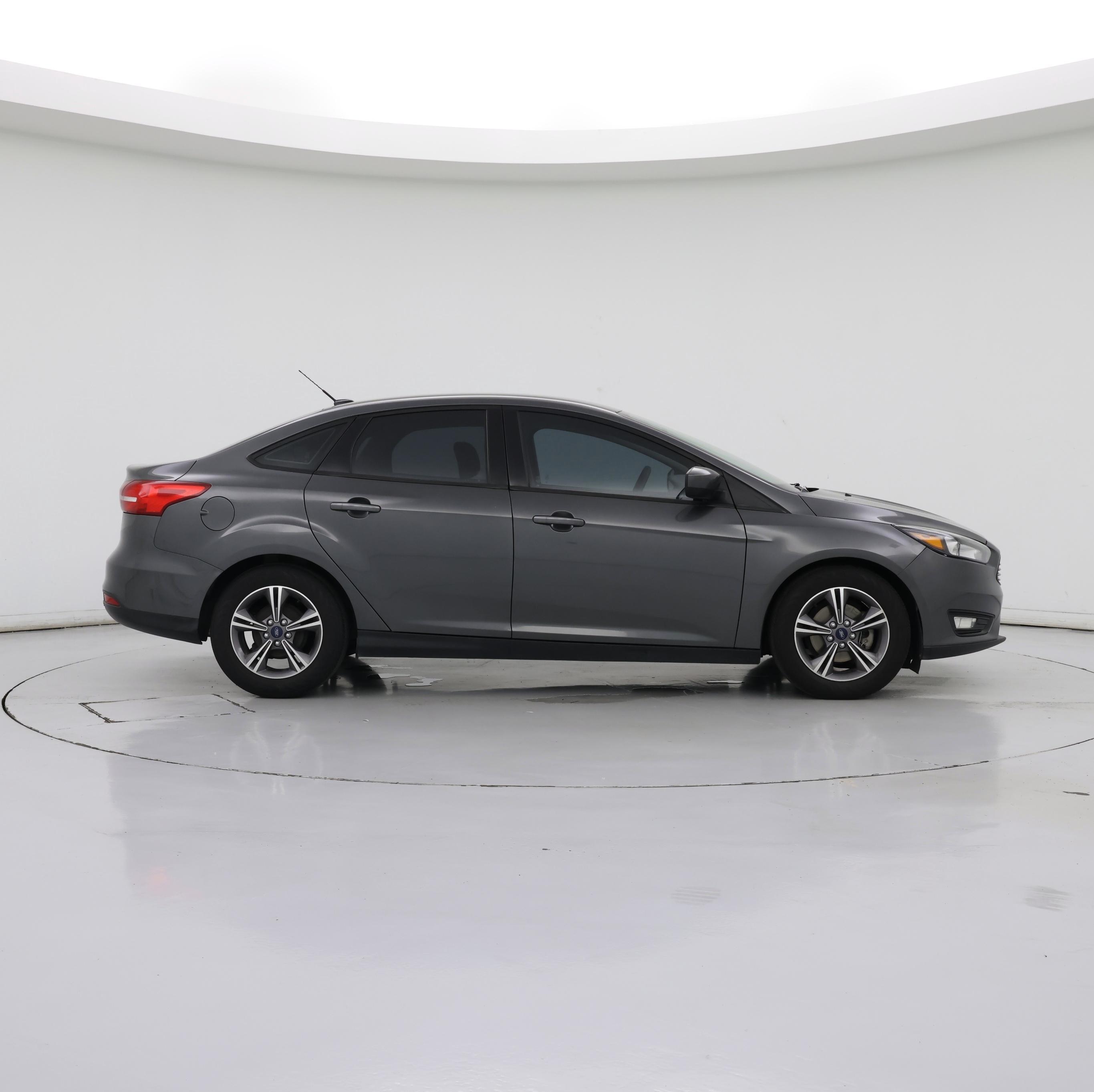 Thumbnail: 2018 Ford Focus - 7