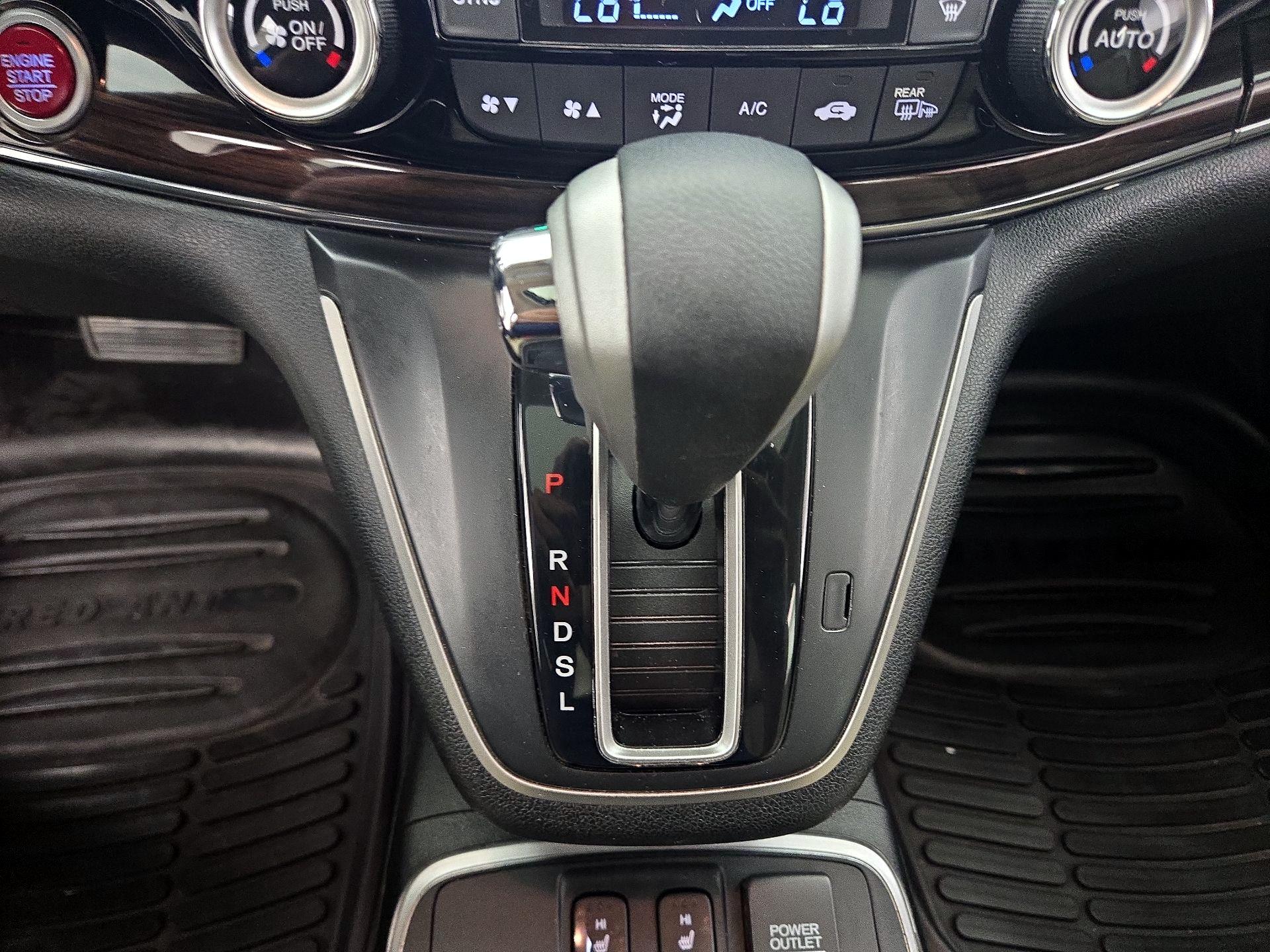 Thumbnail: 2015 Honda CR-V - 17