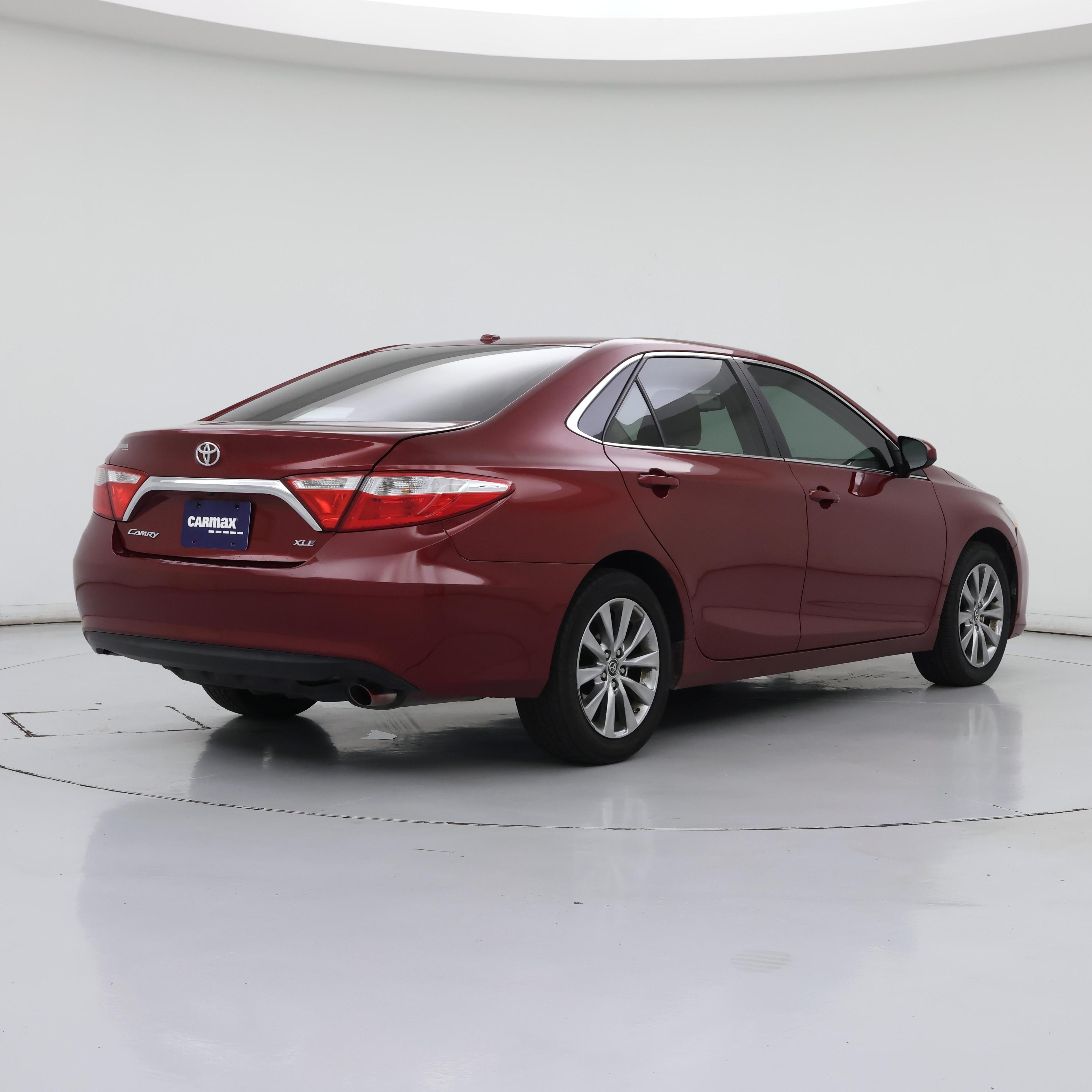 Thumbnail: 2015 Toyota Camry - 8