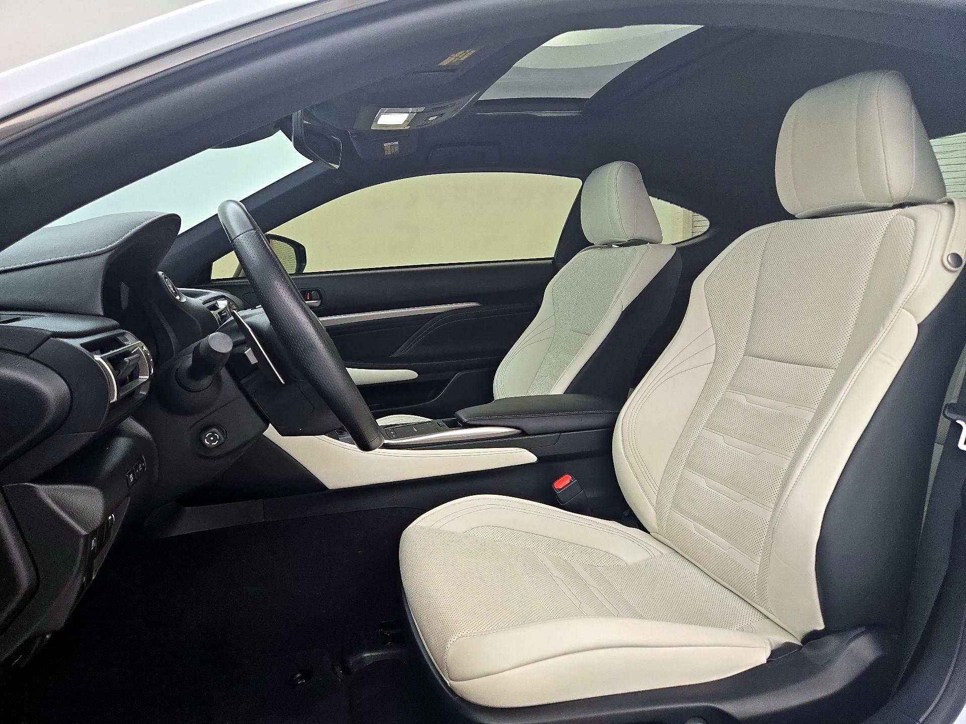 Thumbnail: 2021 Lexus RC - 11