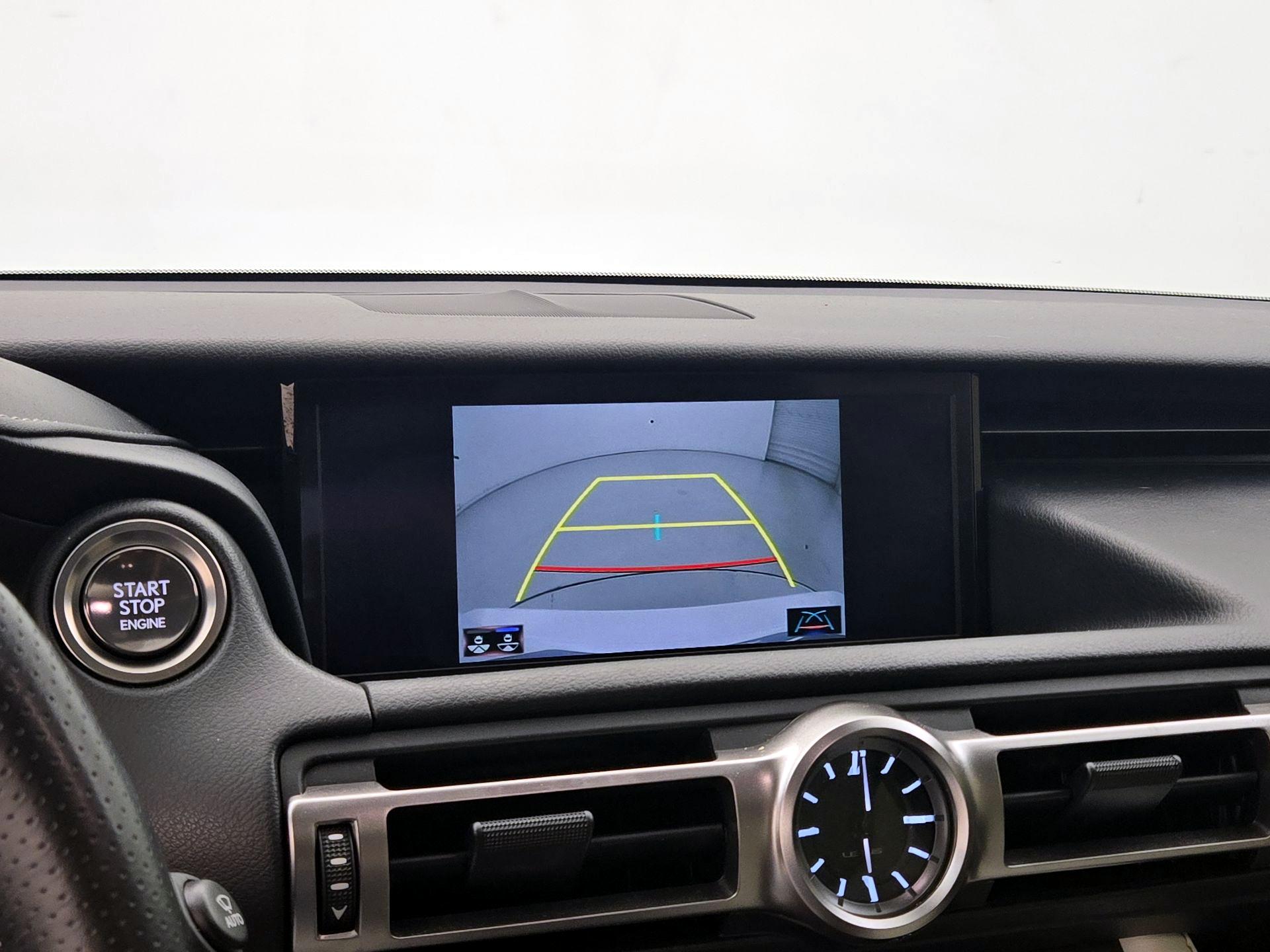 Thumbnail: 2021 Lexus RC - 15