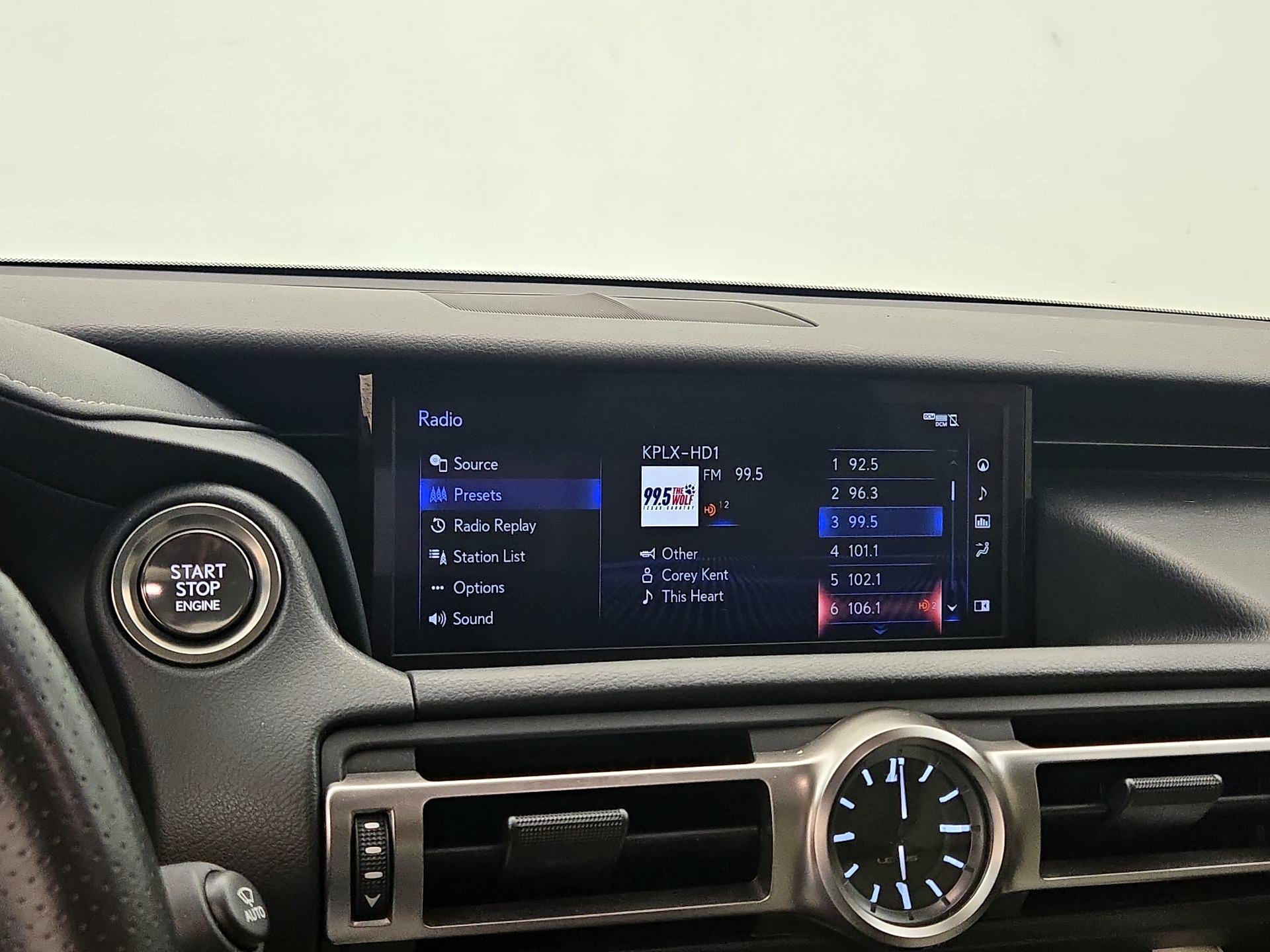 Thumbnail: 2021 Lexus RC - 16