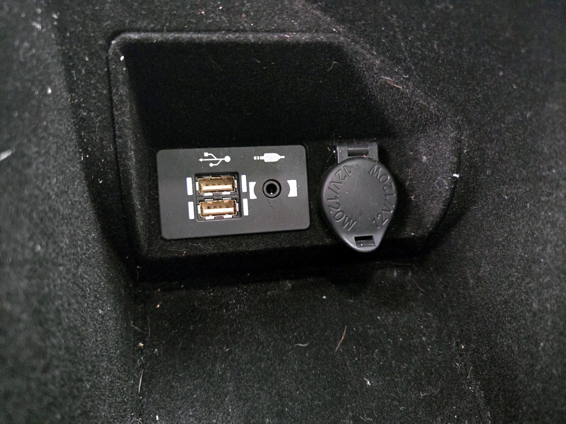 Thumbnail: 2021 Lexus RC - 19