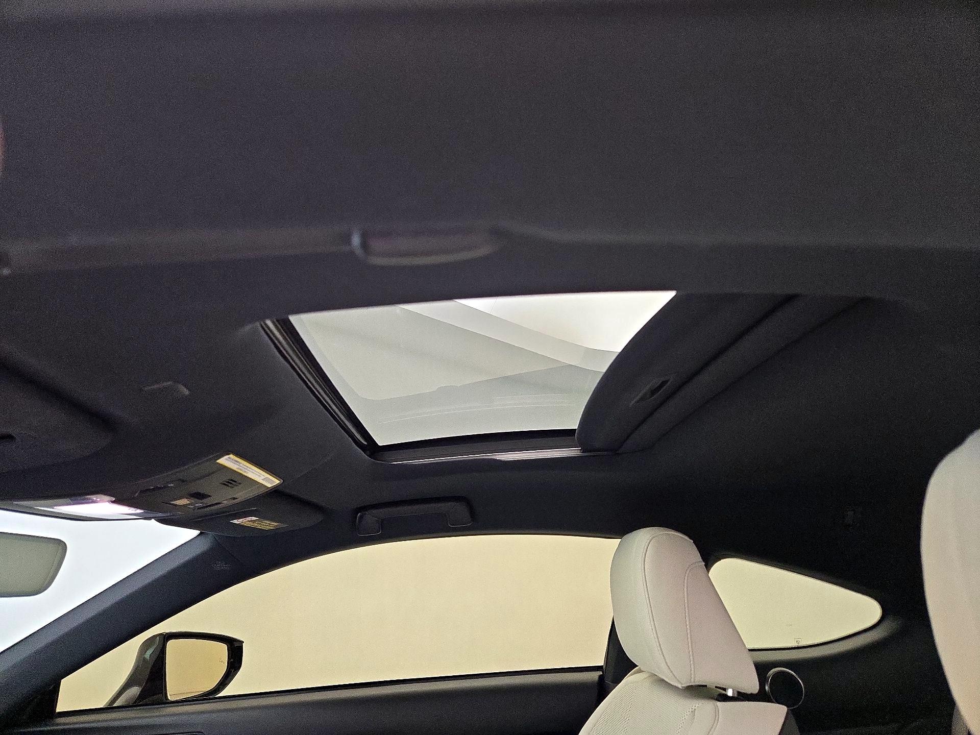 Thumbnail: 2021 Lexus RC - 20