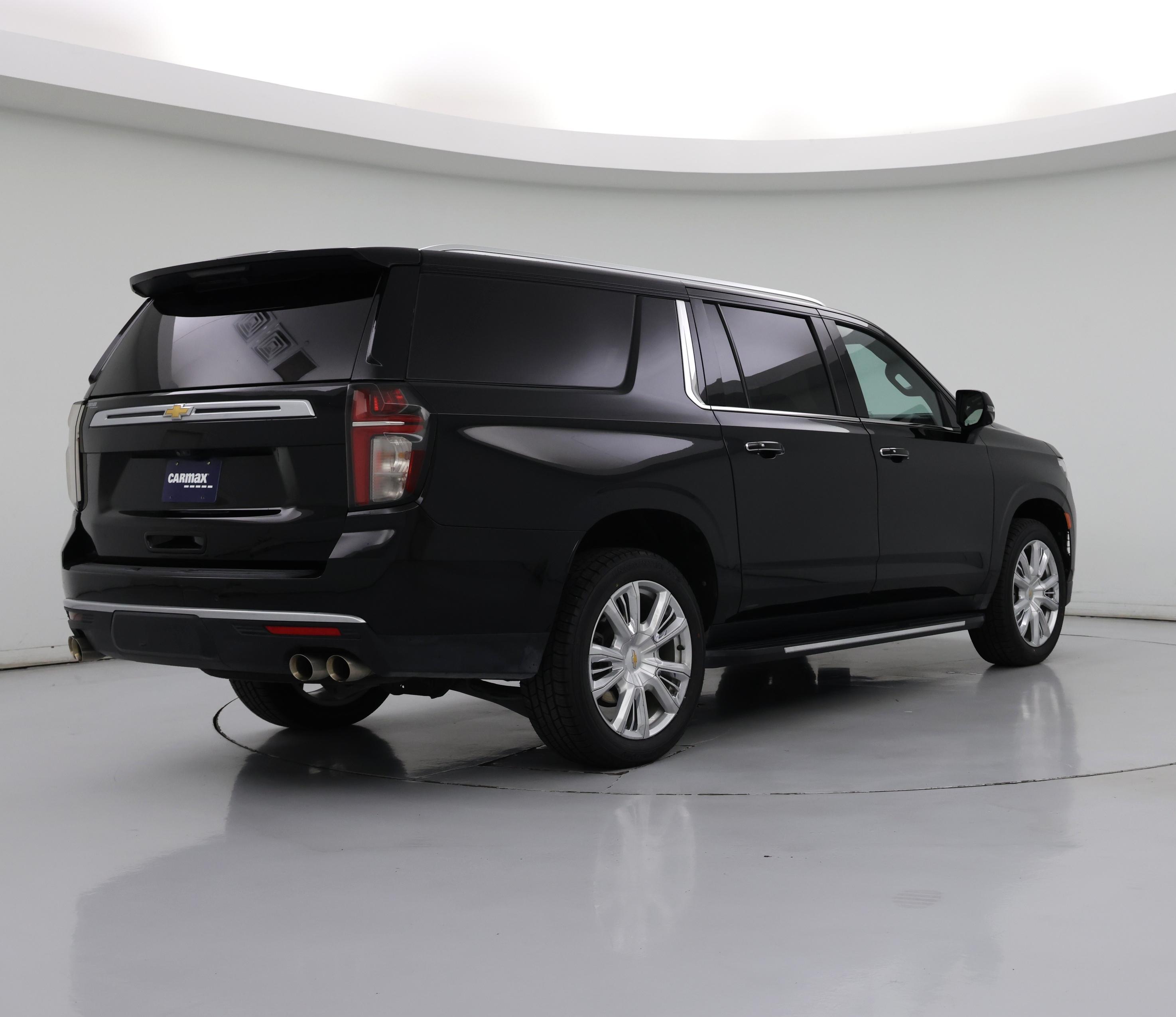 Thumbnail: 2022 Chevrolet Suburban - 8