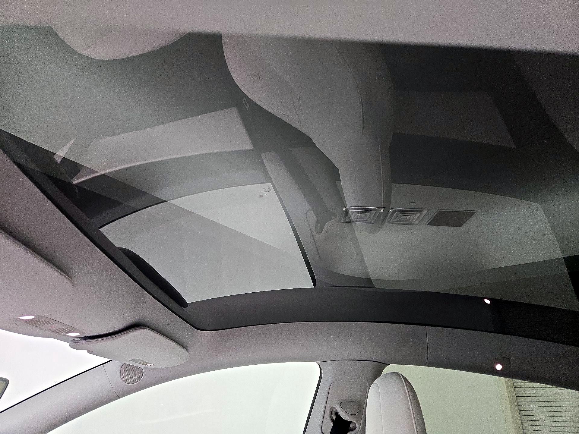 Thumbnail: 2020 Tesla Model Y - 18