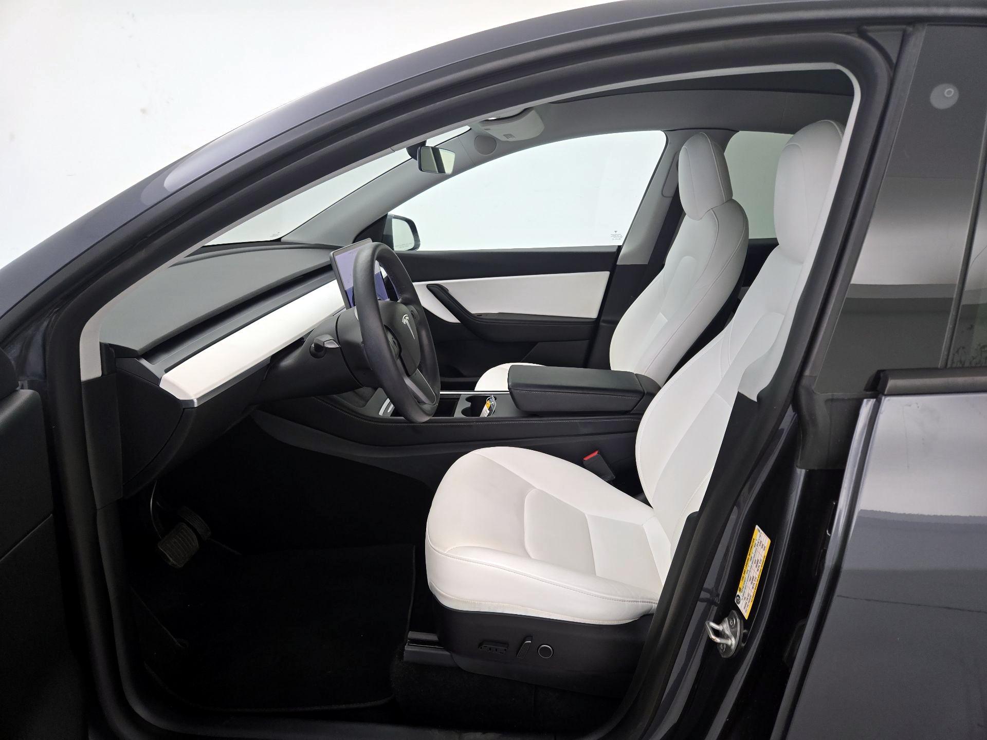 Thumbnail: 2021 Tesla Model Y - 11