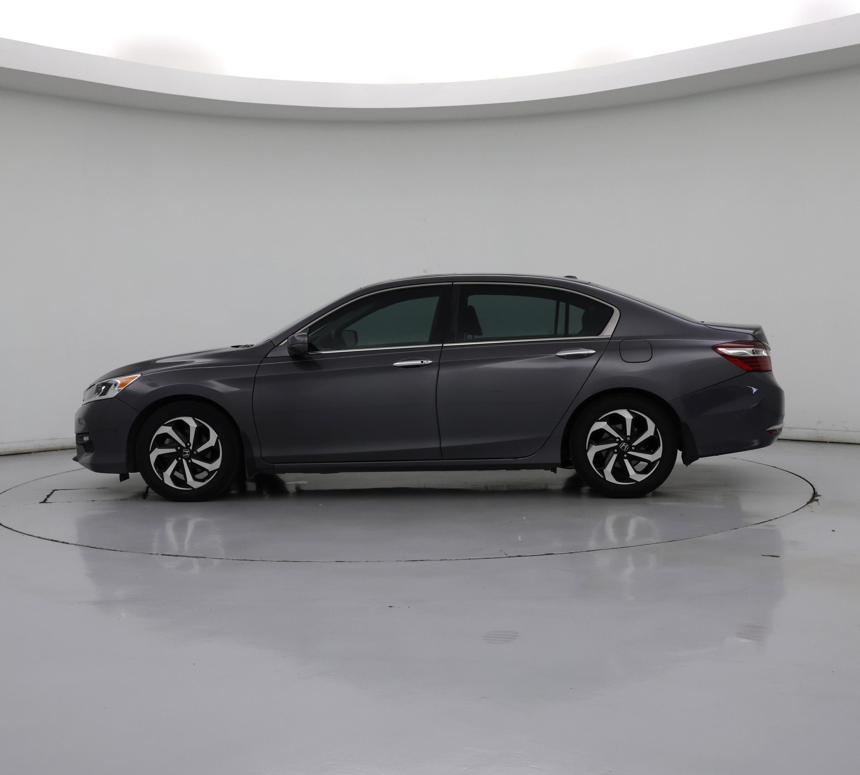 Thumbnail: 2017 Honda Accord - 3