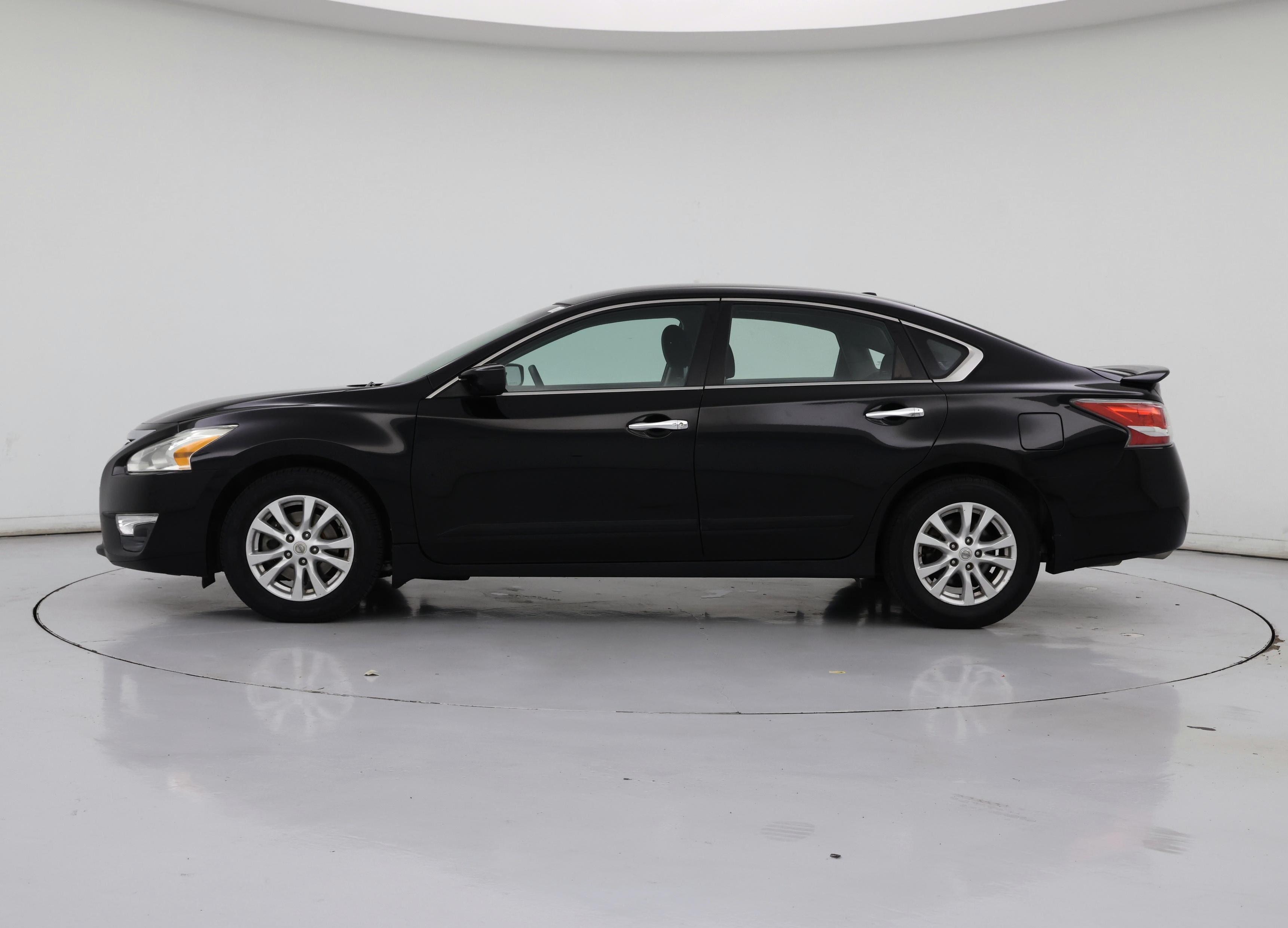 Thumbnail: 2014 Nissan Altima - 3