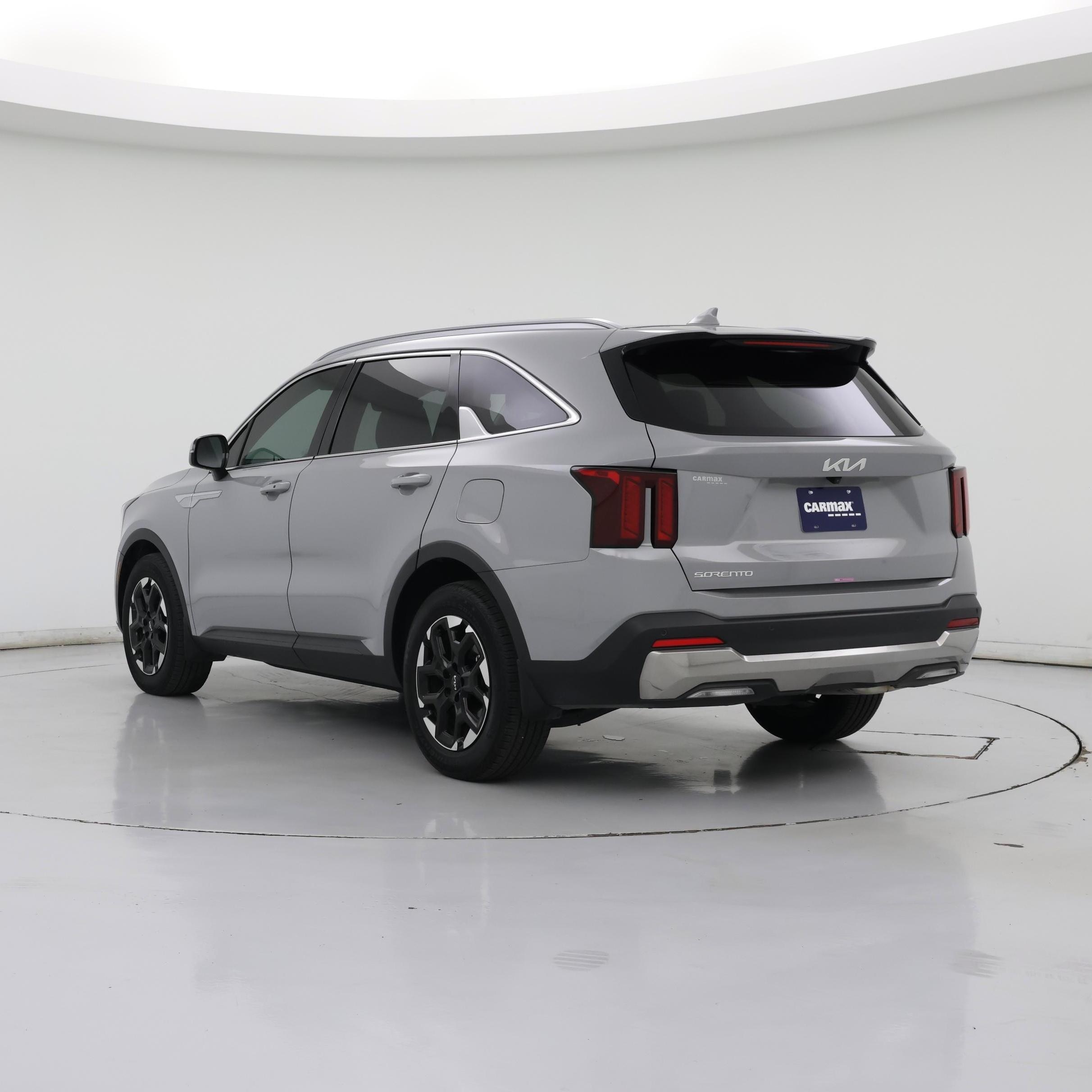 Thumbnail: 2025 Kia Sorento - 2
