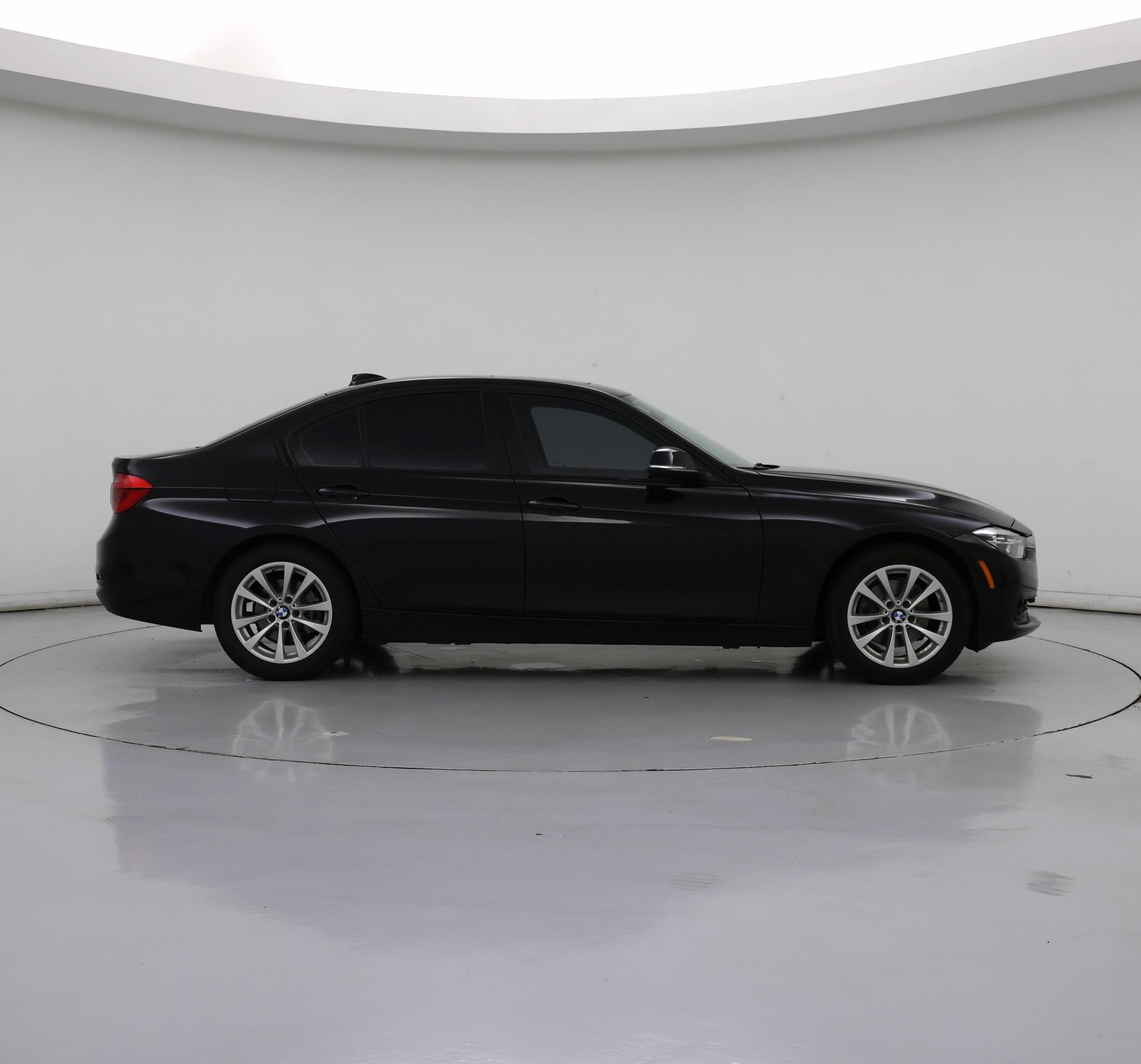 Thumbnail: 2018 BMW 3 Series - 7