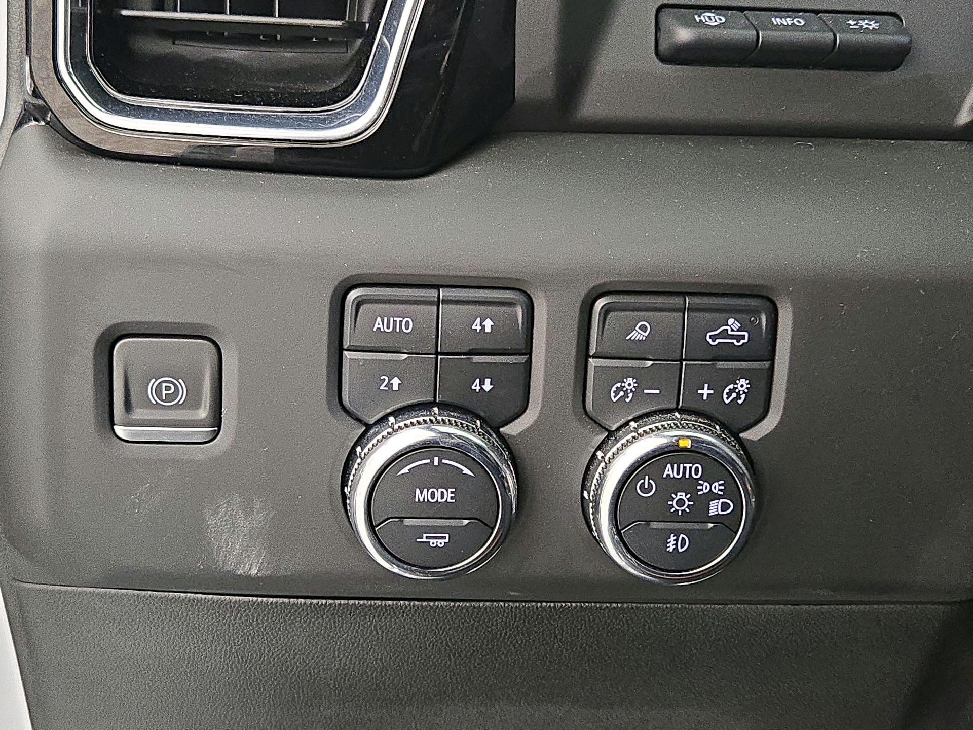 Thumbnail: 2024 GMC Sierra 2500 - 13