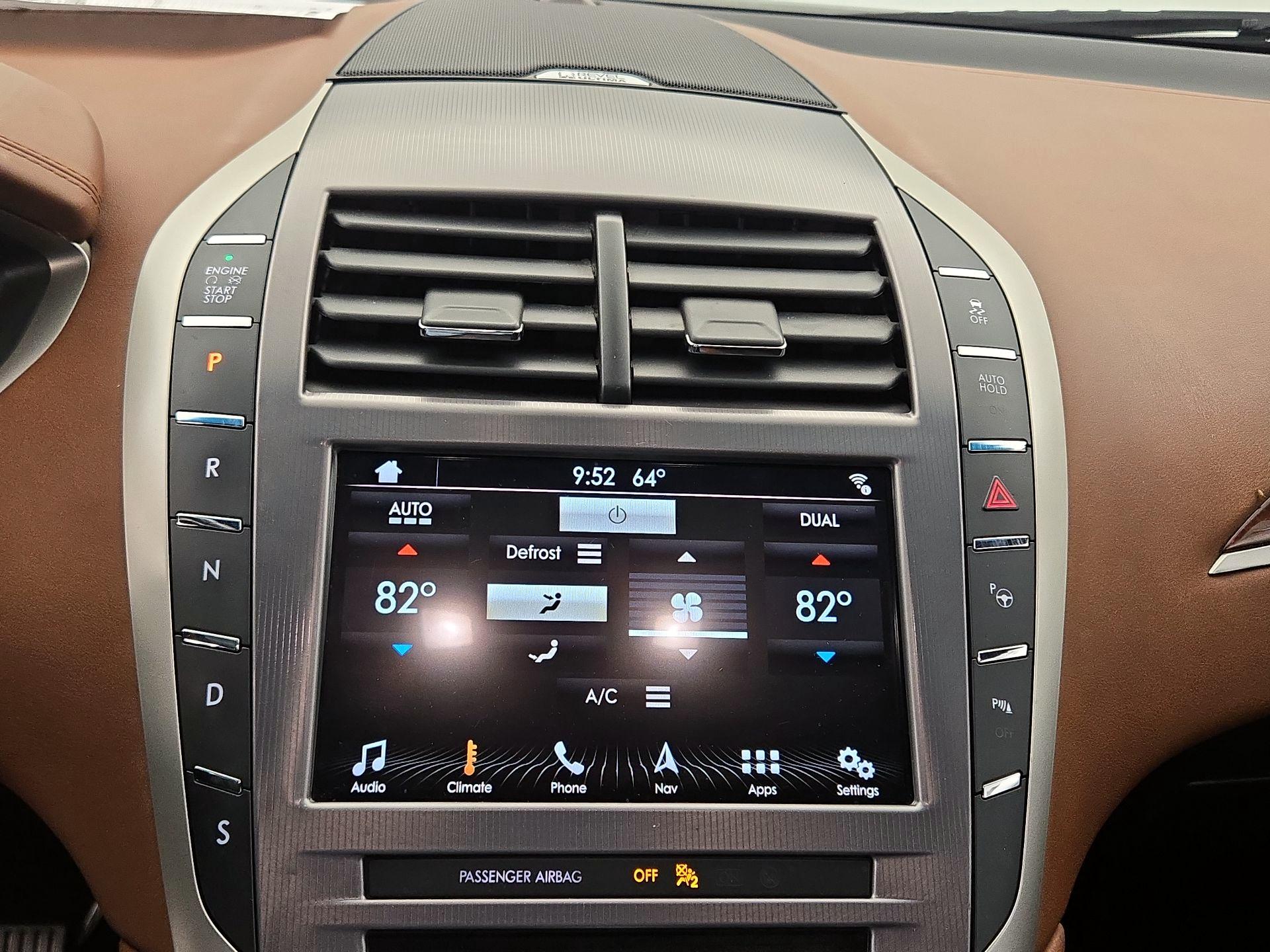 Thumbnail: 2017 Lincoln MKZ - 17