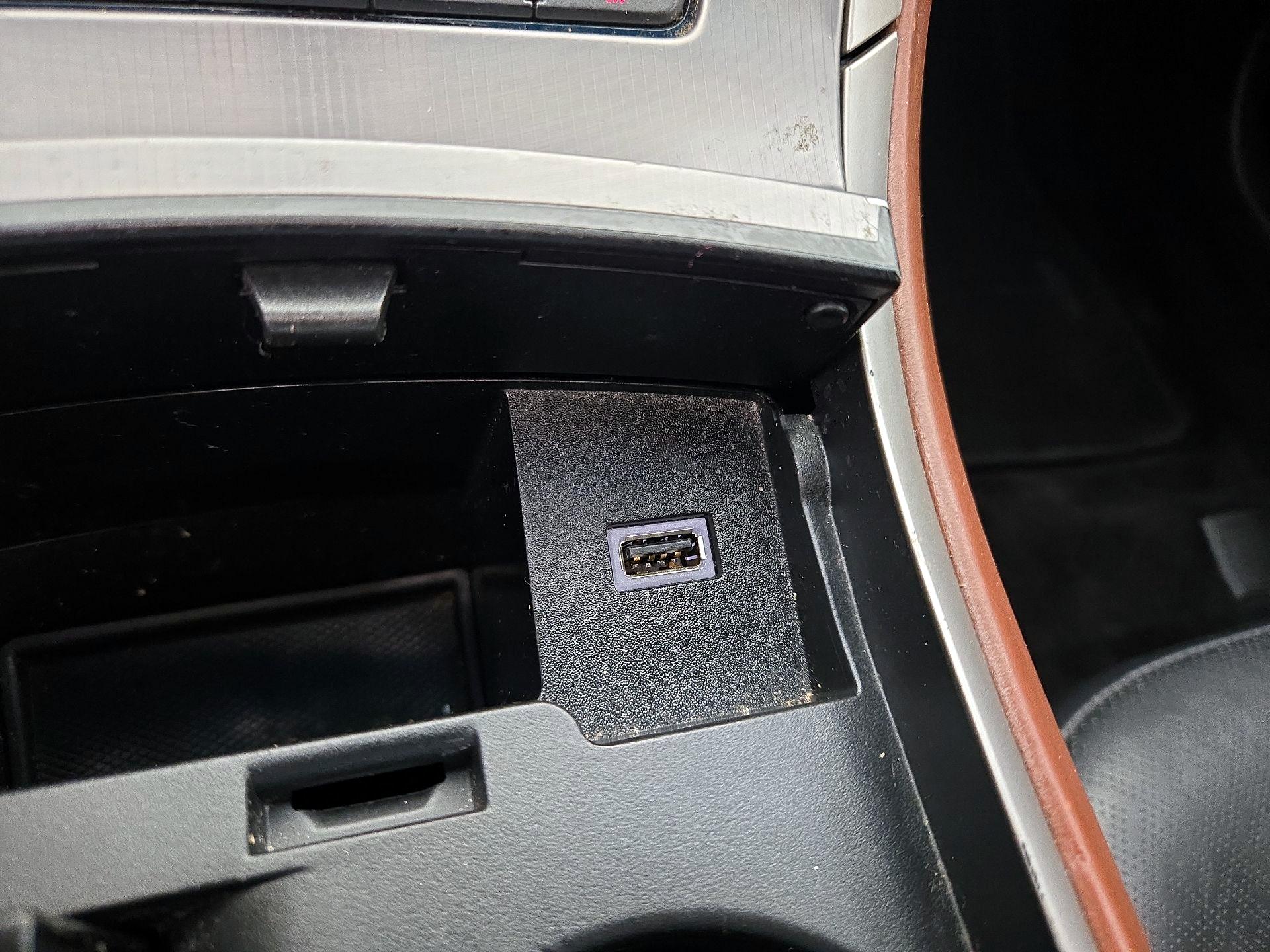 Thumbnail: 2017 Lincoln MKZ - 19