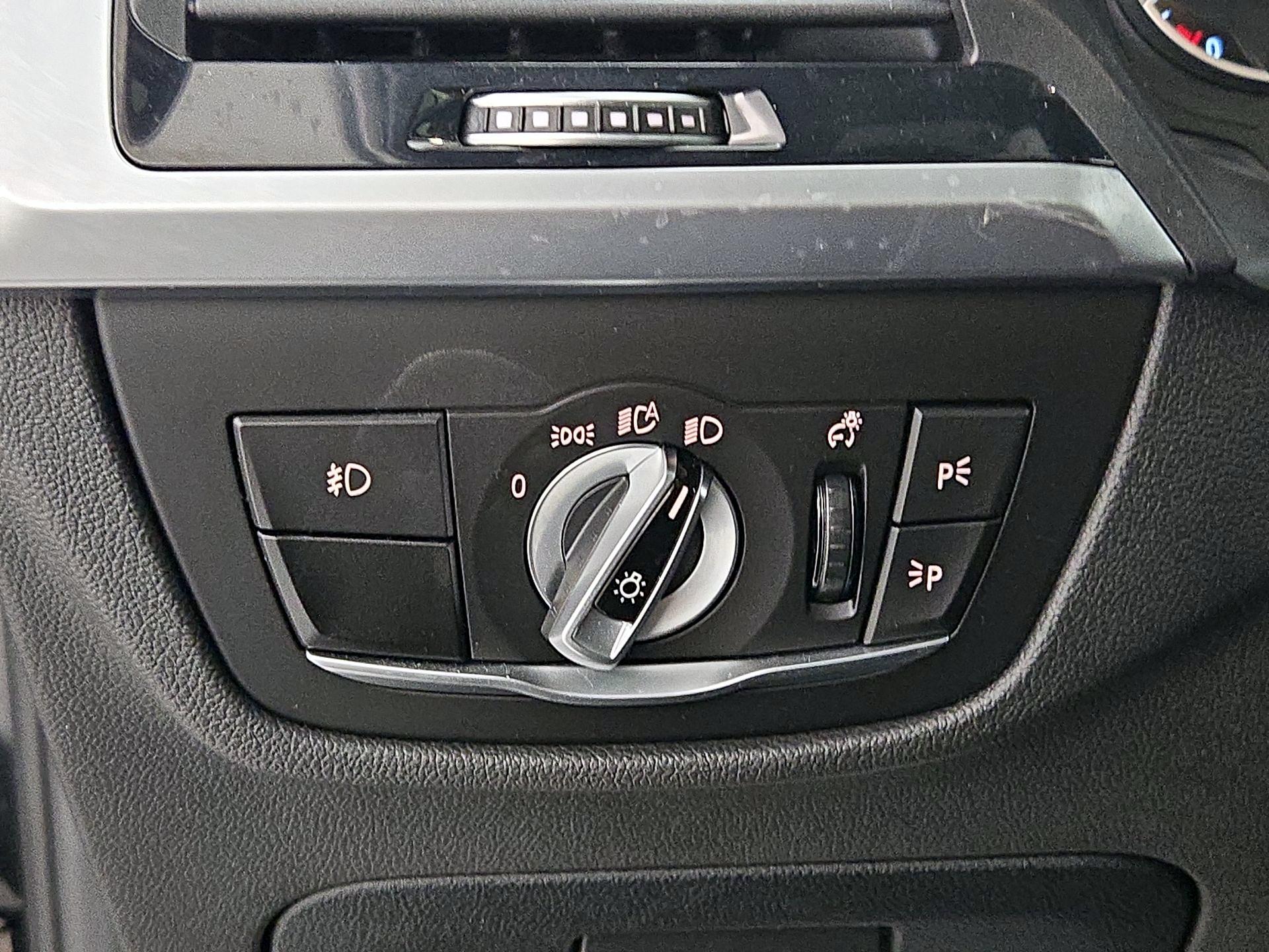 Thumbnail: 2019 BMW X3 - 13