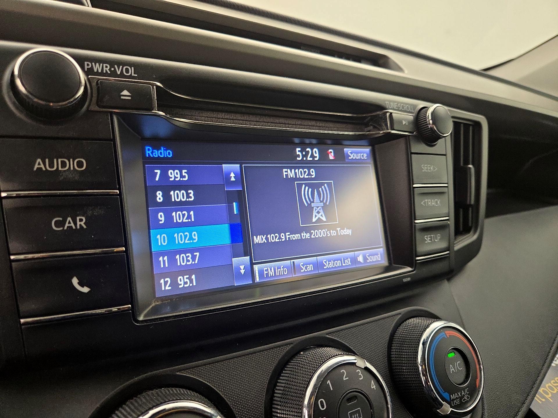 Thumbnail: 2017 Toyota RAV4 - 15