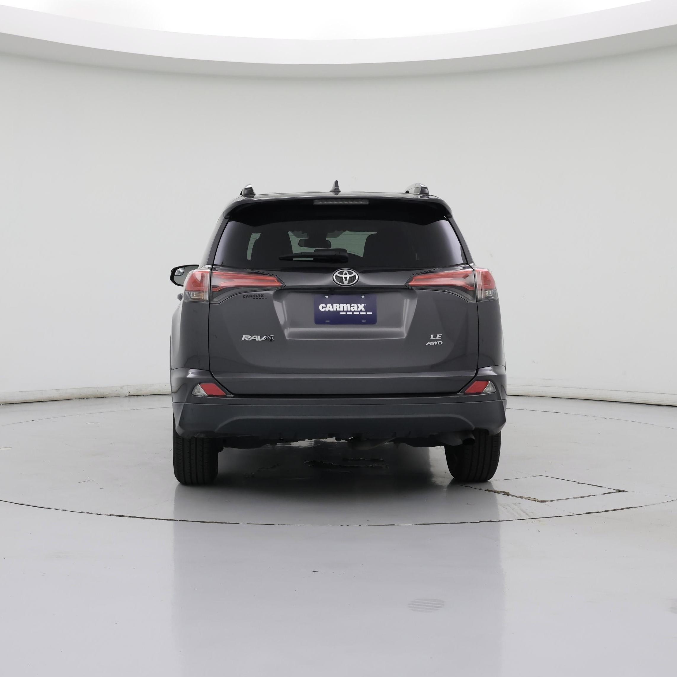 Thumbnail: 2017 Toyota RAV4 - 6