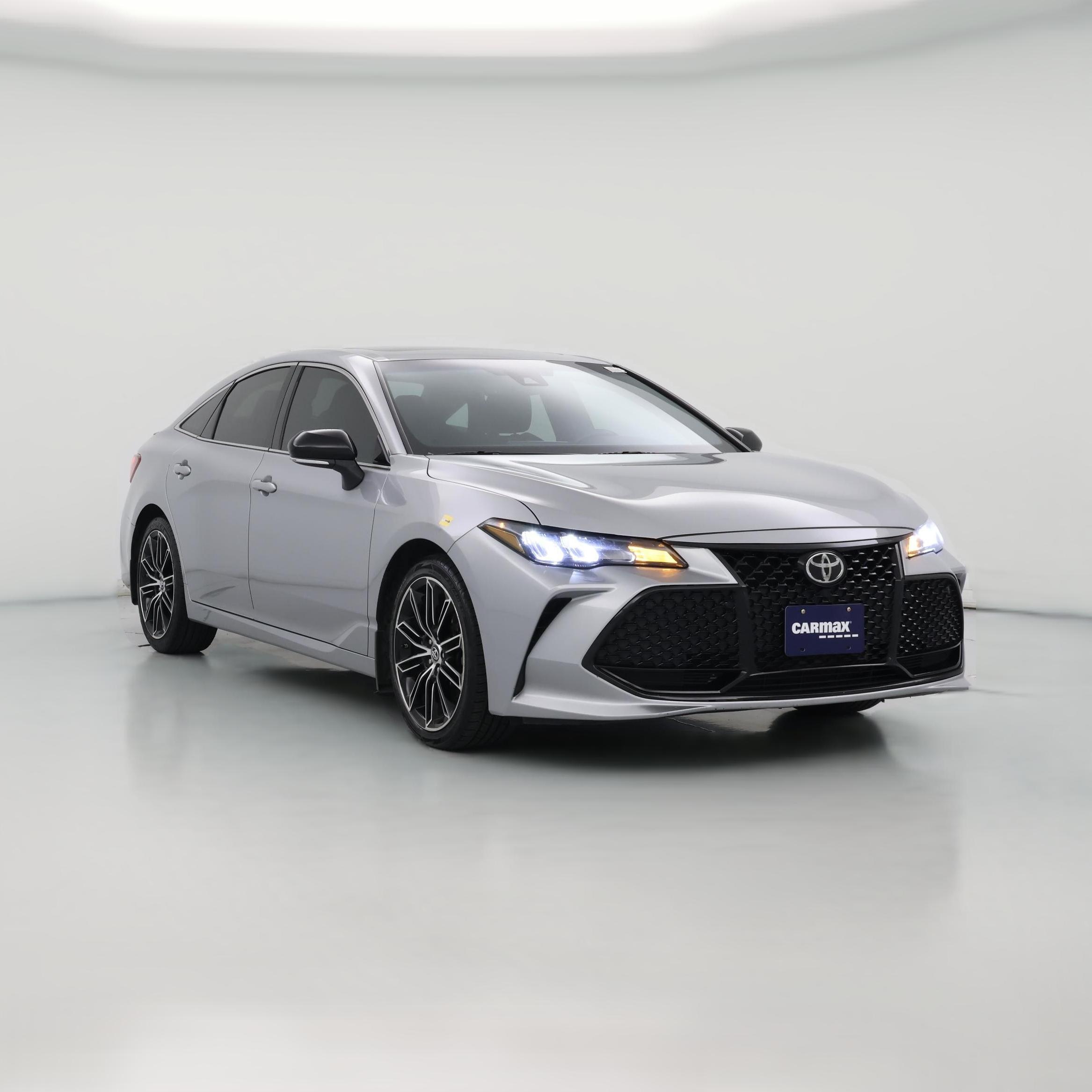 Thumbnail: 2019 Toyota Avalon - 1