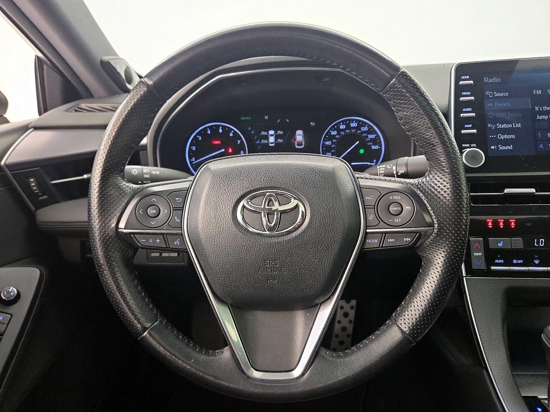 Thumbnail: 2019 Toyota Avalon - 10