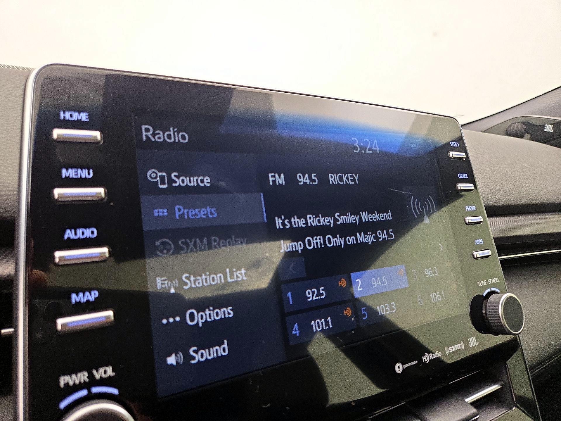 Thumbnail: 2019 Toyota Avalon - 15