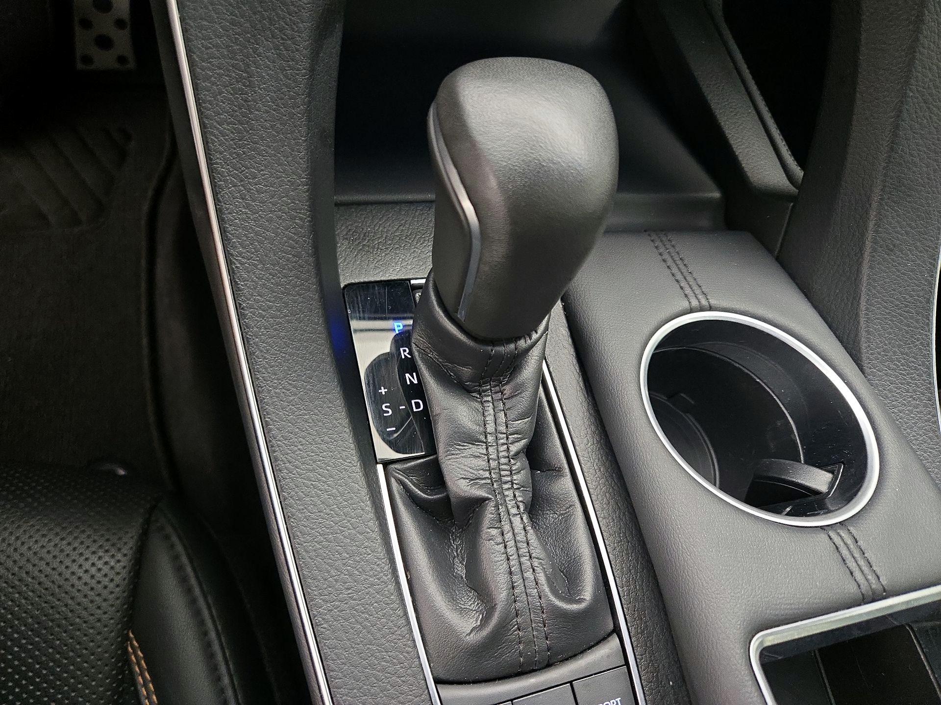 Thumbnail: 2019 Toyota Avalon - 17