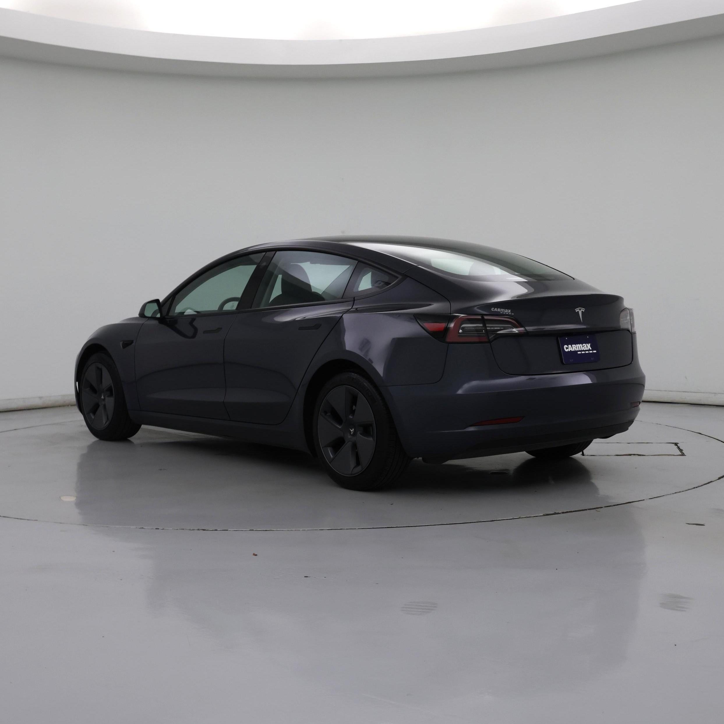 Thumbnail: 2023 Tesla Model 3 - 4
