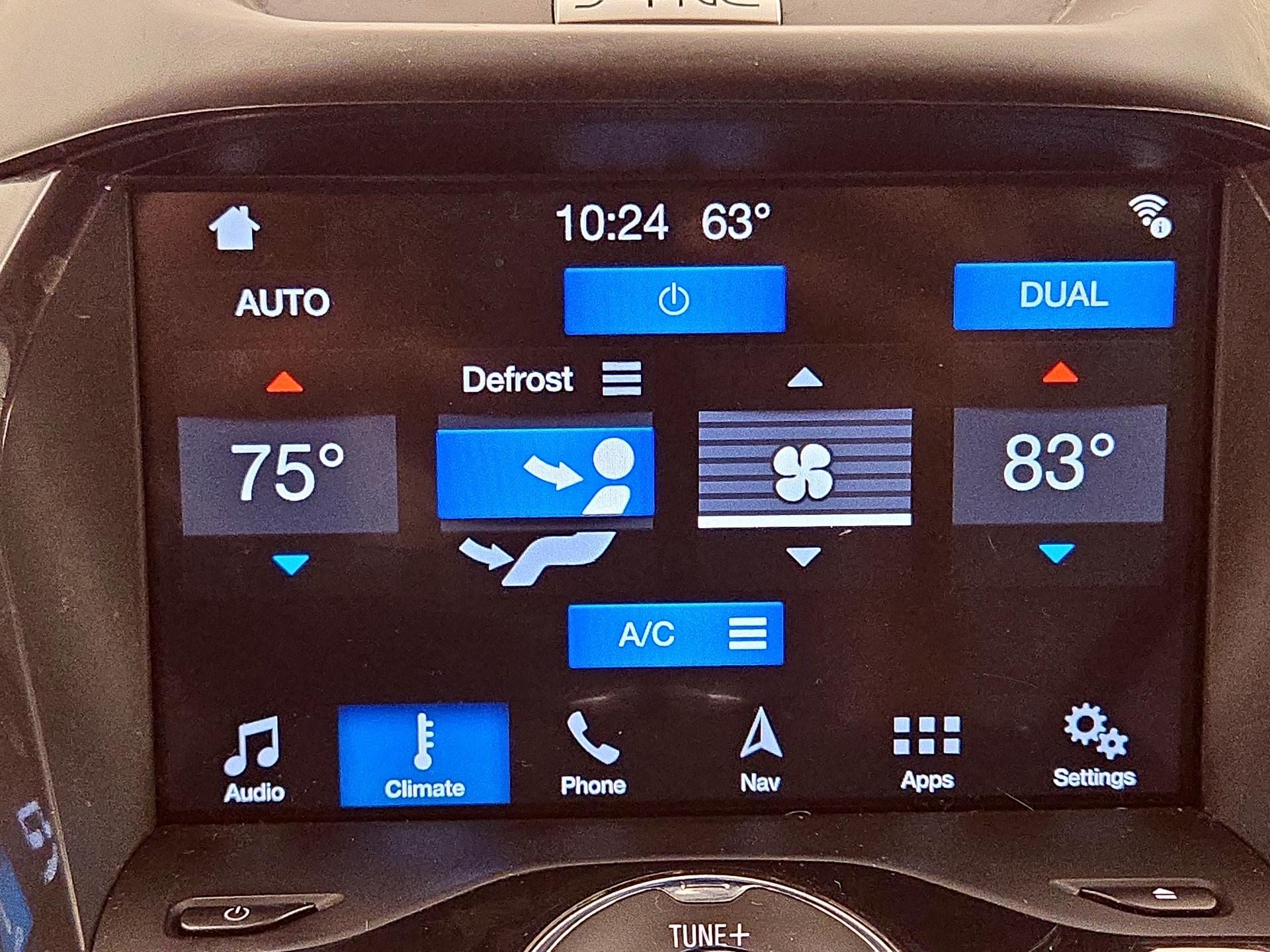 Thumbnail: 2016 Ford Escape - 17