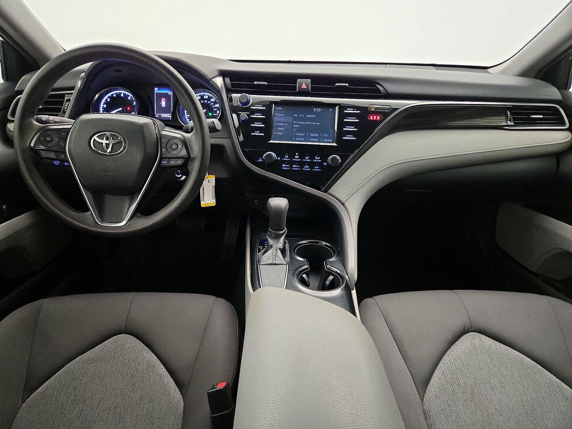 Thumbnail: 2019 Toyota Camry - 9
